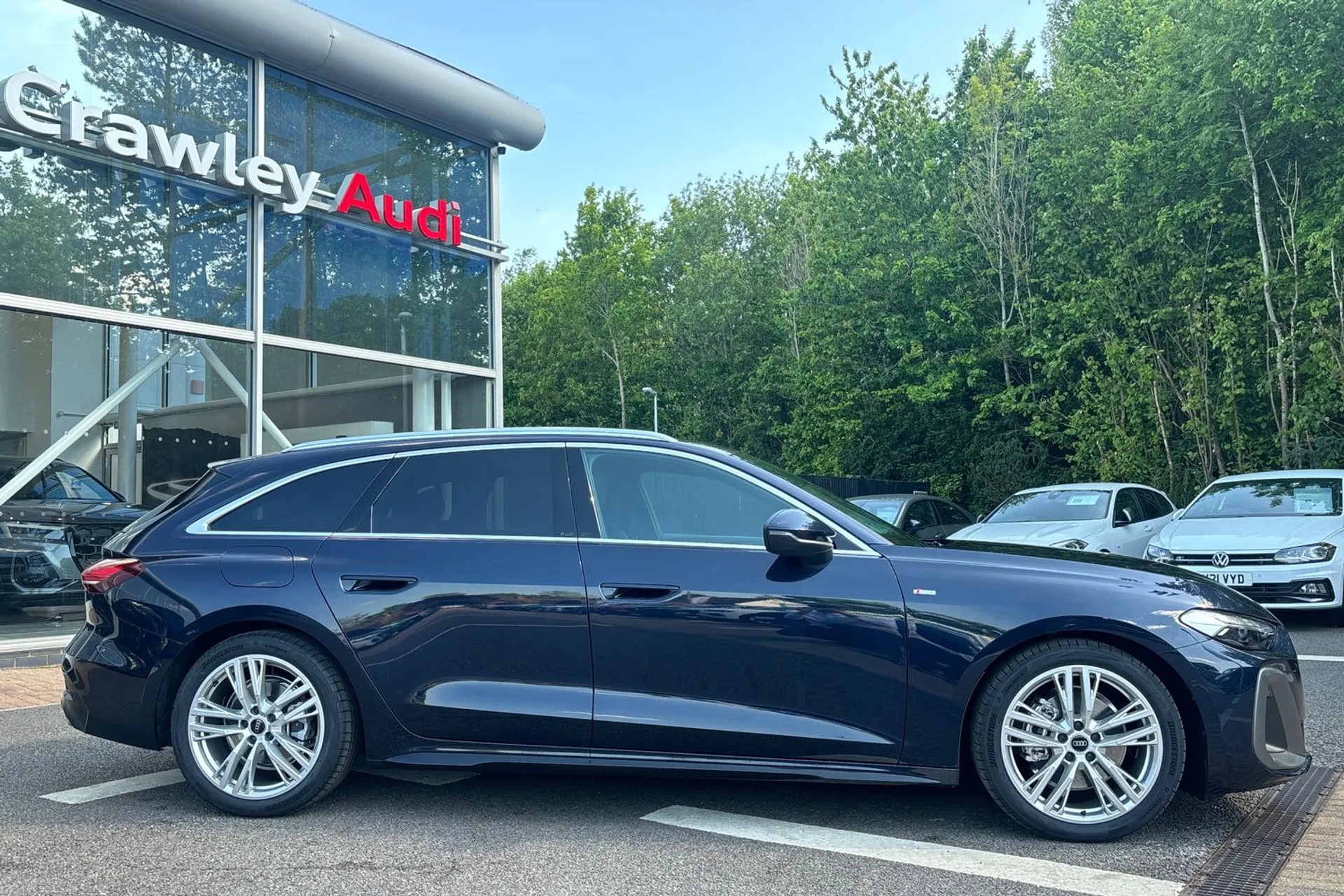 Audi A5 thumbnail image number 2