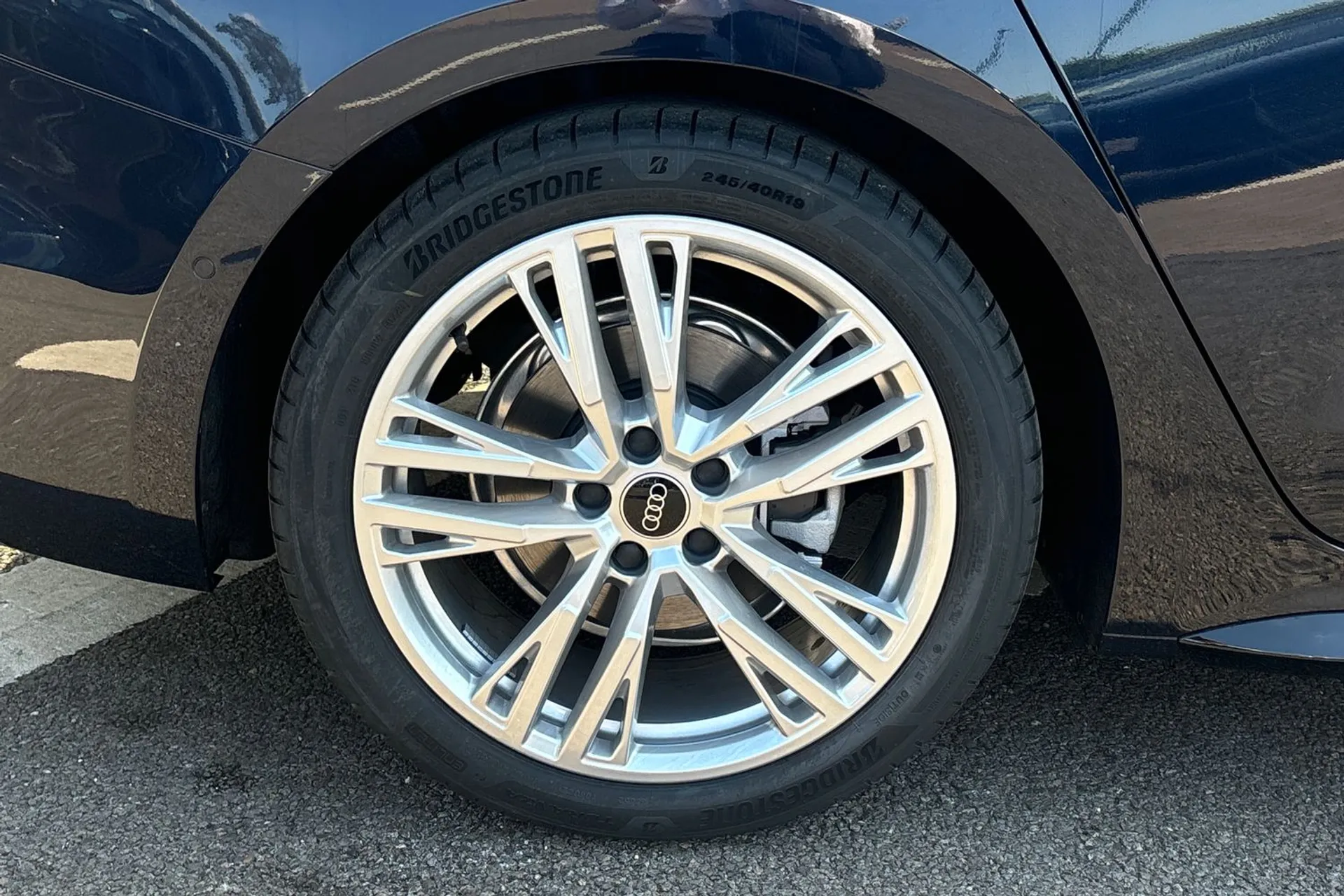 Audi A5 thumbnail image number 22