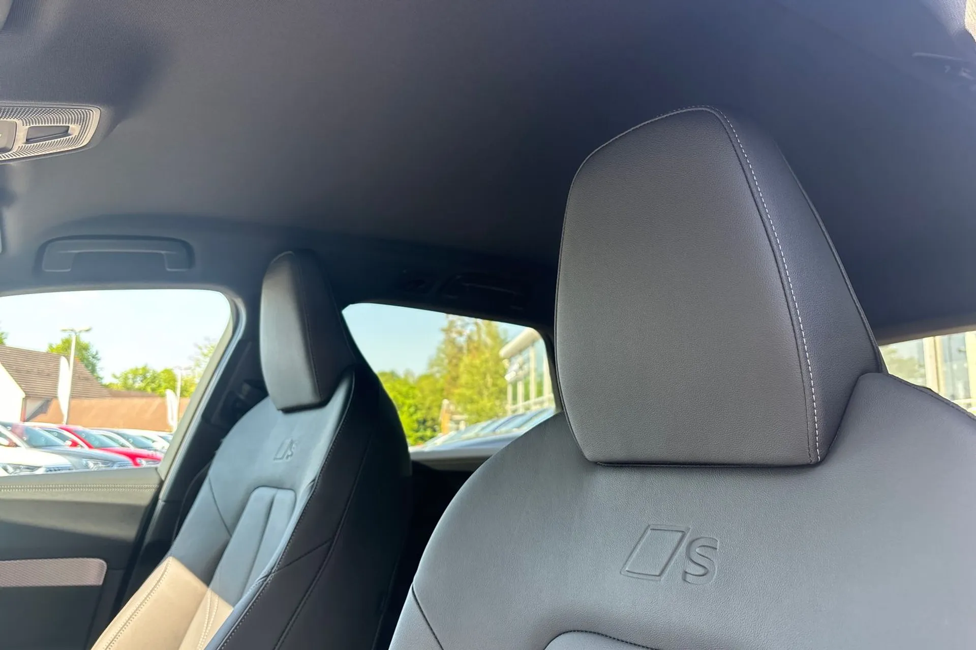 Audi A5 thumbnail image number 19