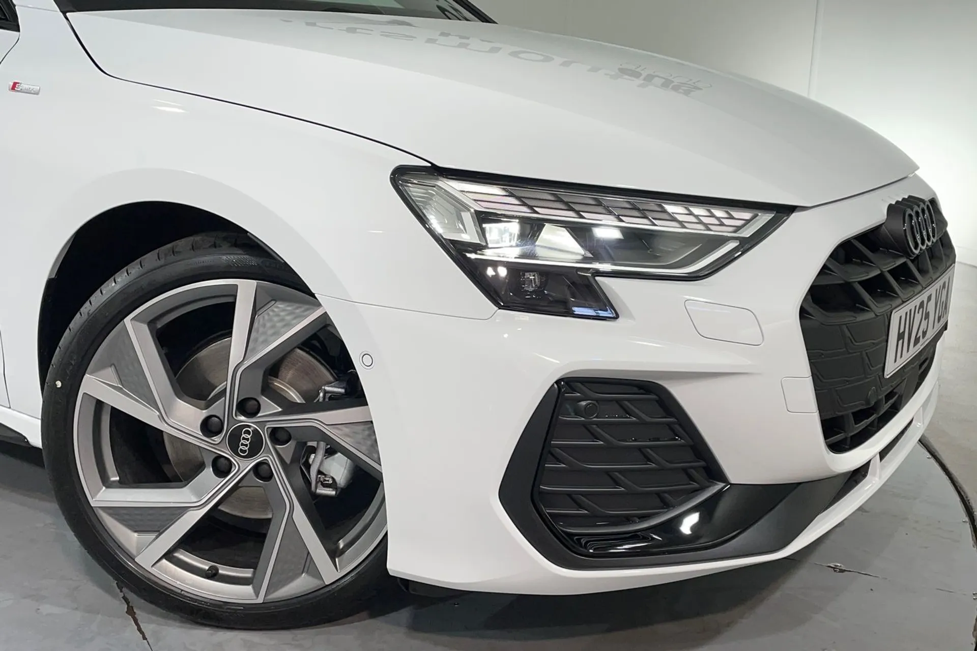 Audi A3 thumbnail image number 5