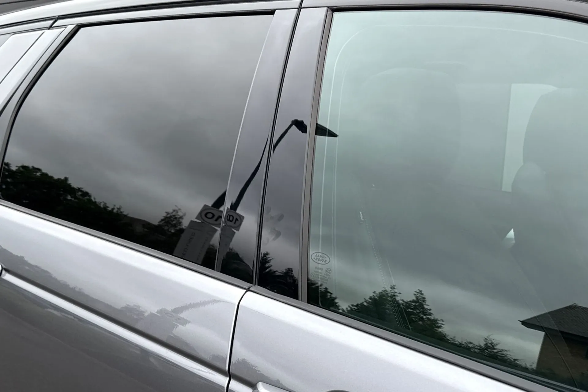 LAND ROVER DISCOVERY SPORT thumbnail image number 17