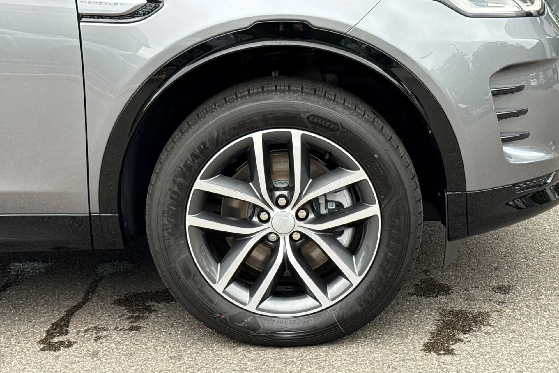 LAND ROVER DISCOVERY SPORT thumbnail image number 16