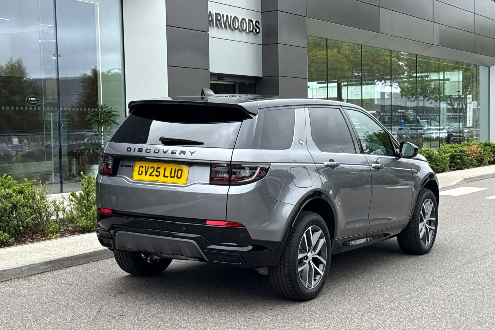 LAND ROVER DISCOVERY SPORT thumbnail image number 10