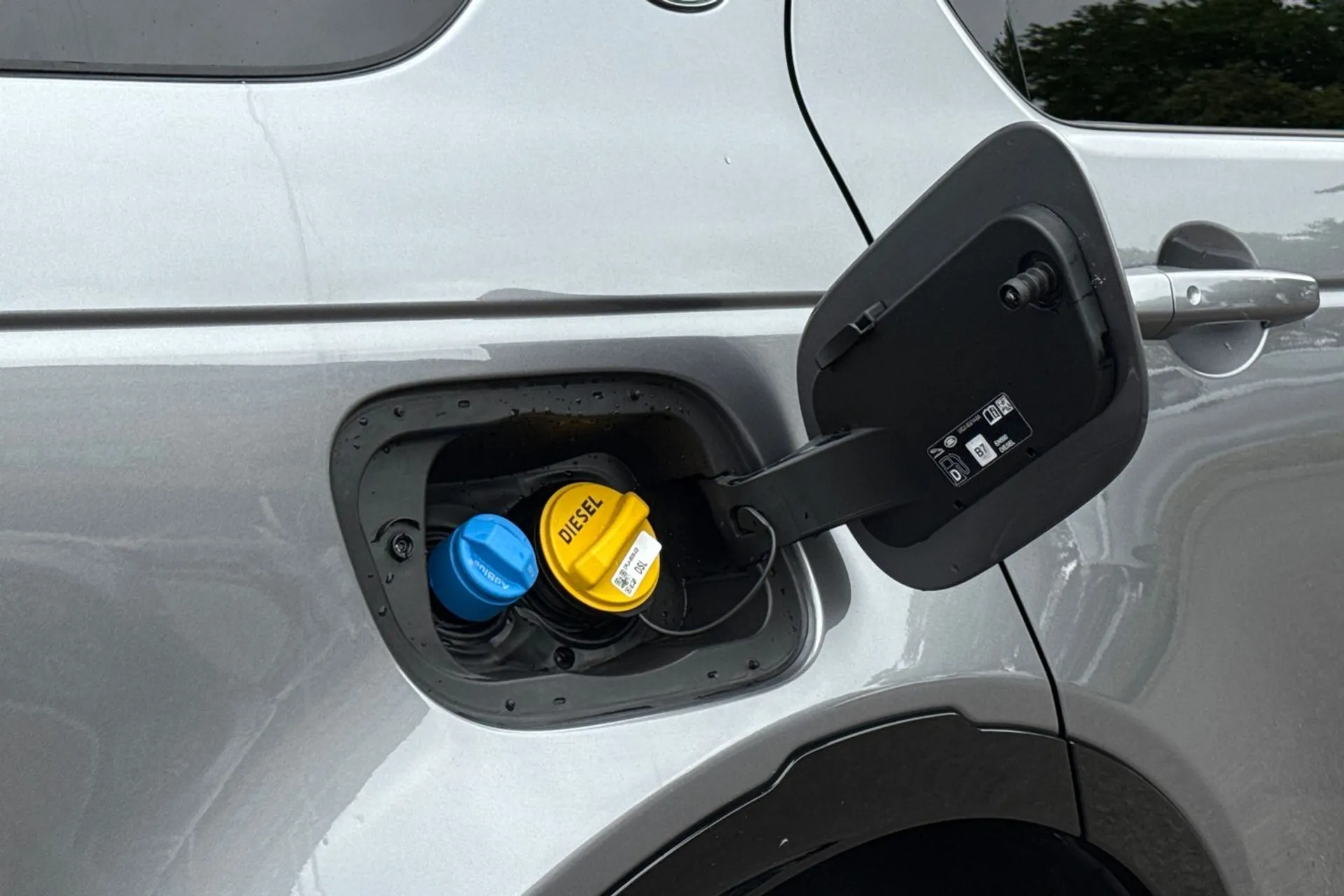 LAND ROVER DISCOVERY SPORT thumbnail image number 21