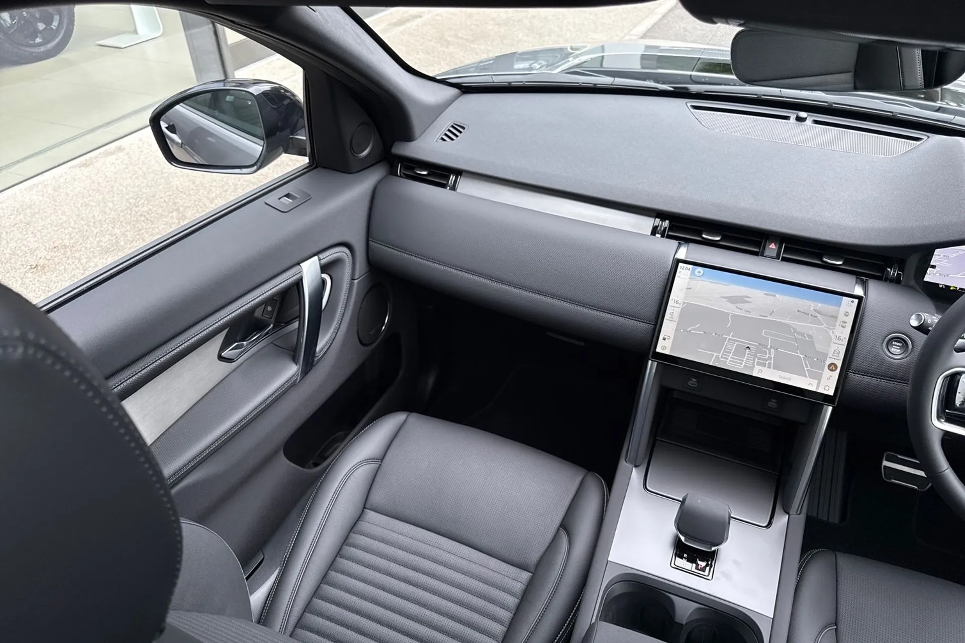 LAND ROVER DISCOVERY SPORT thumbnail image number 22