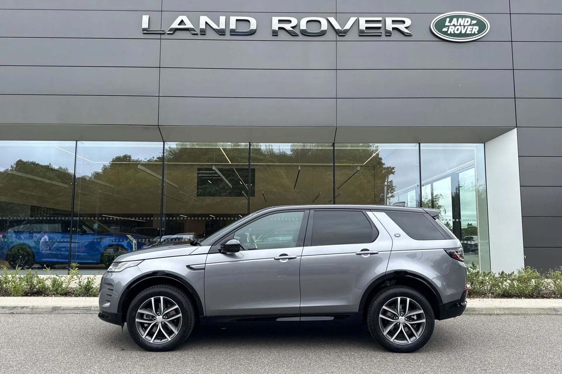LAND ROVER DISCOVERY SPORT thumbnail image number 8