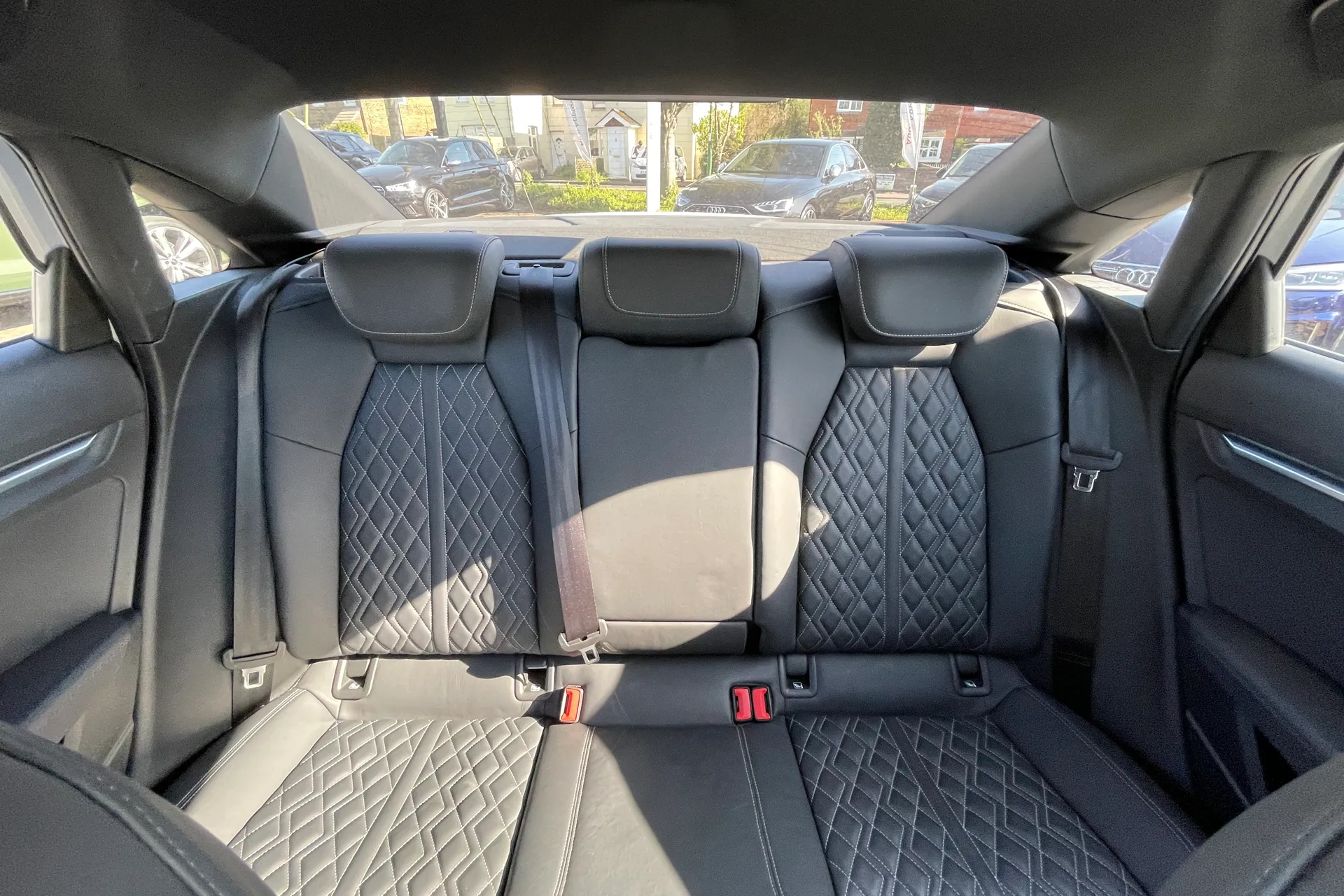 Audi A3 thumbnail image number 7