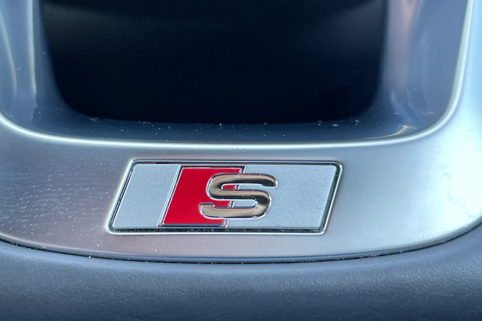 Audi Q5 thumbnail image number 23
