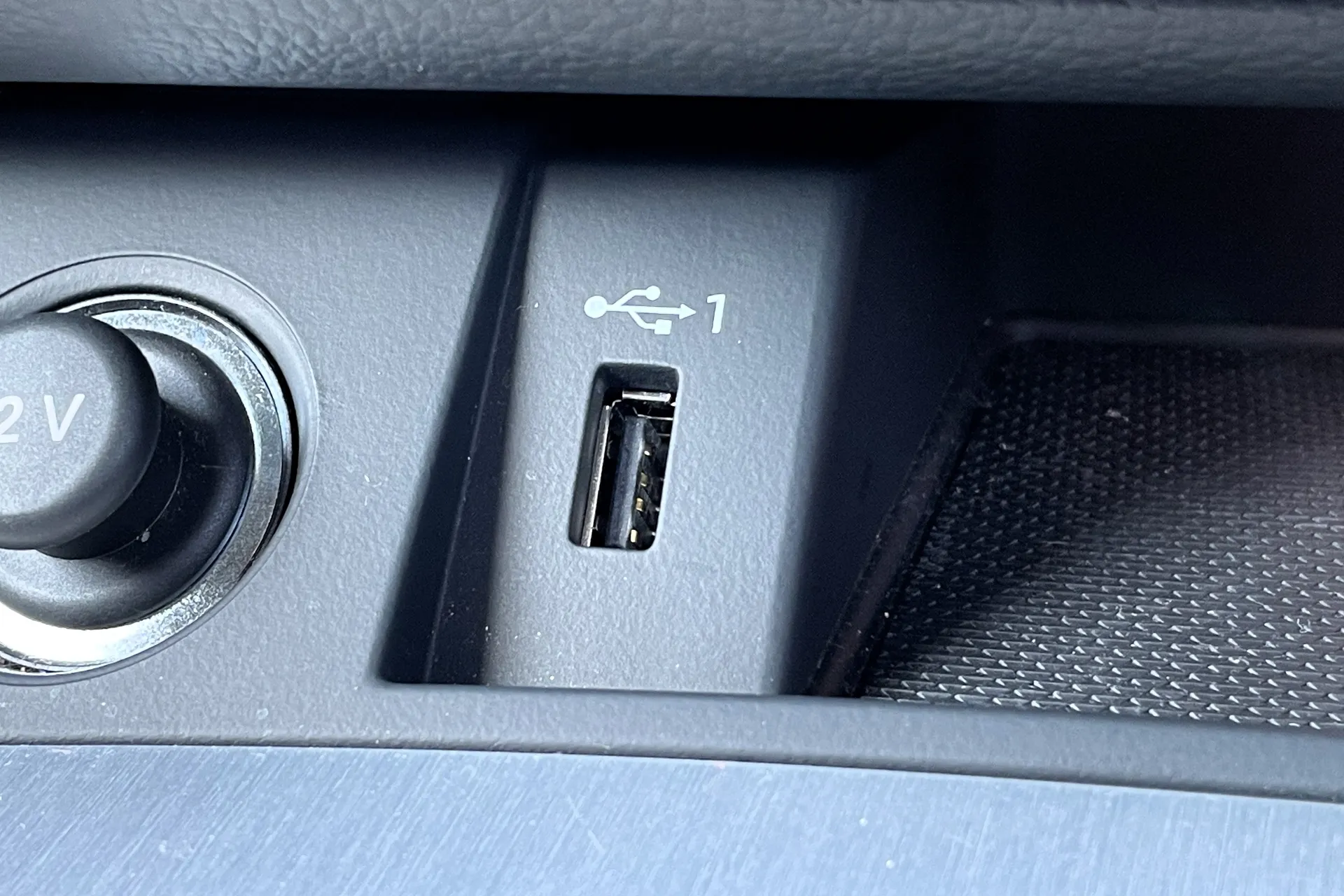 Audi Q5 thumbnail image number 52