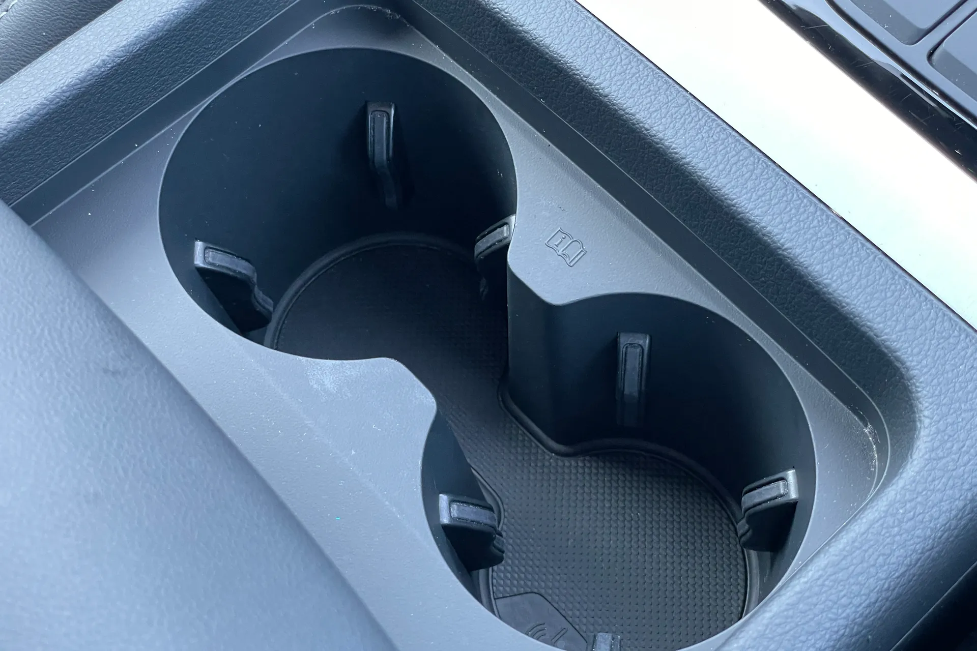 Audi Q5 thumbnail image number 12