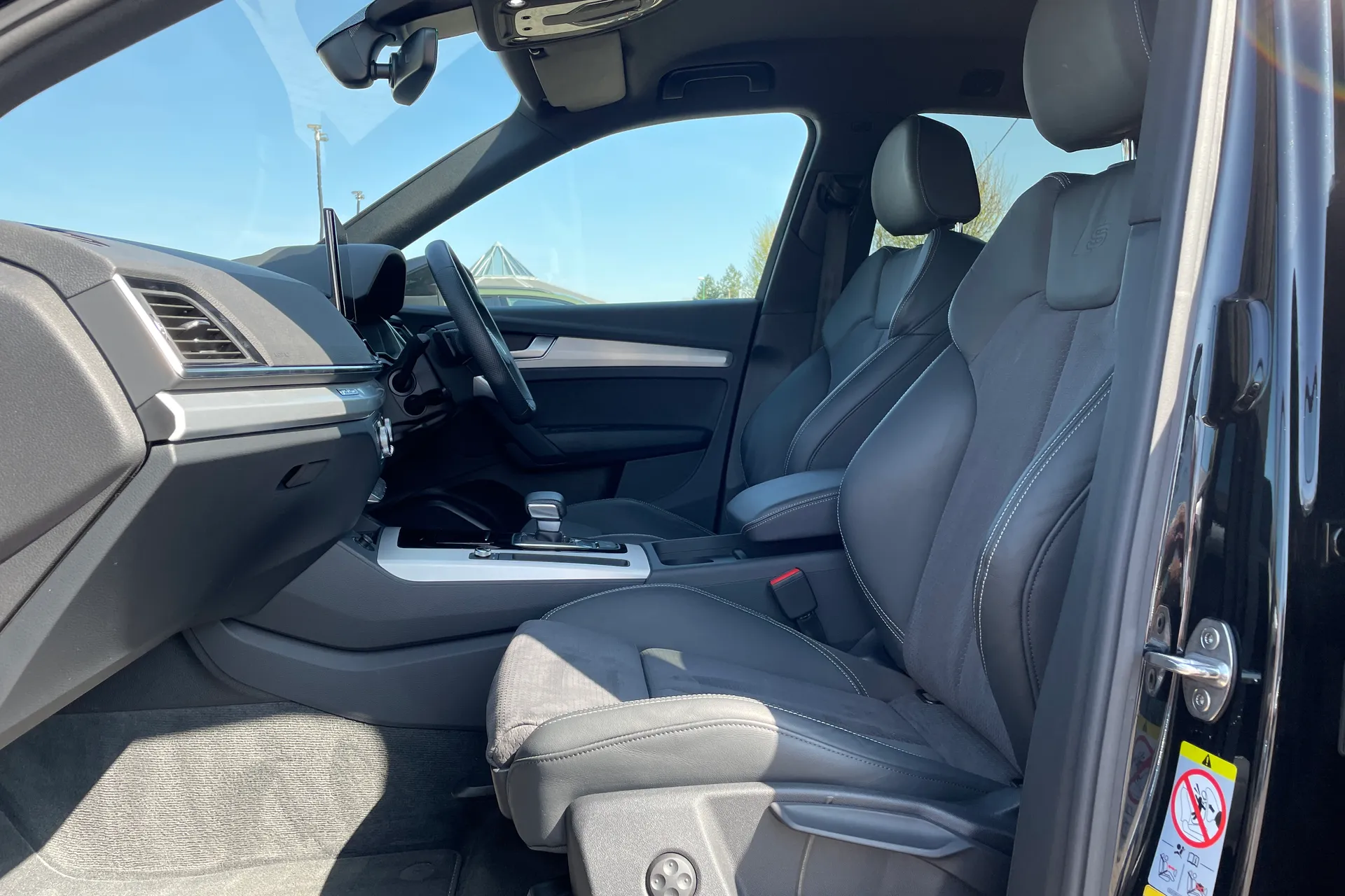 Audi Q5 thumbnail image number 43