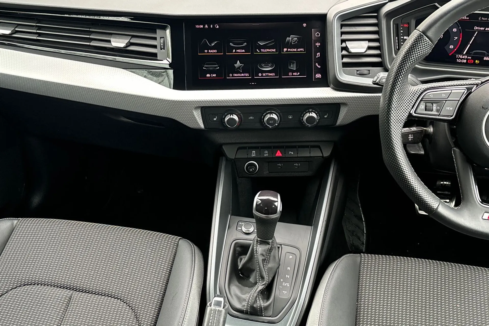 Audi A1 thumbnail image number 35