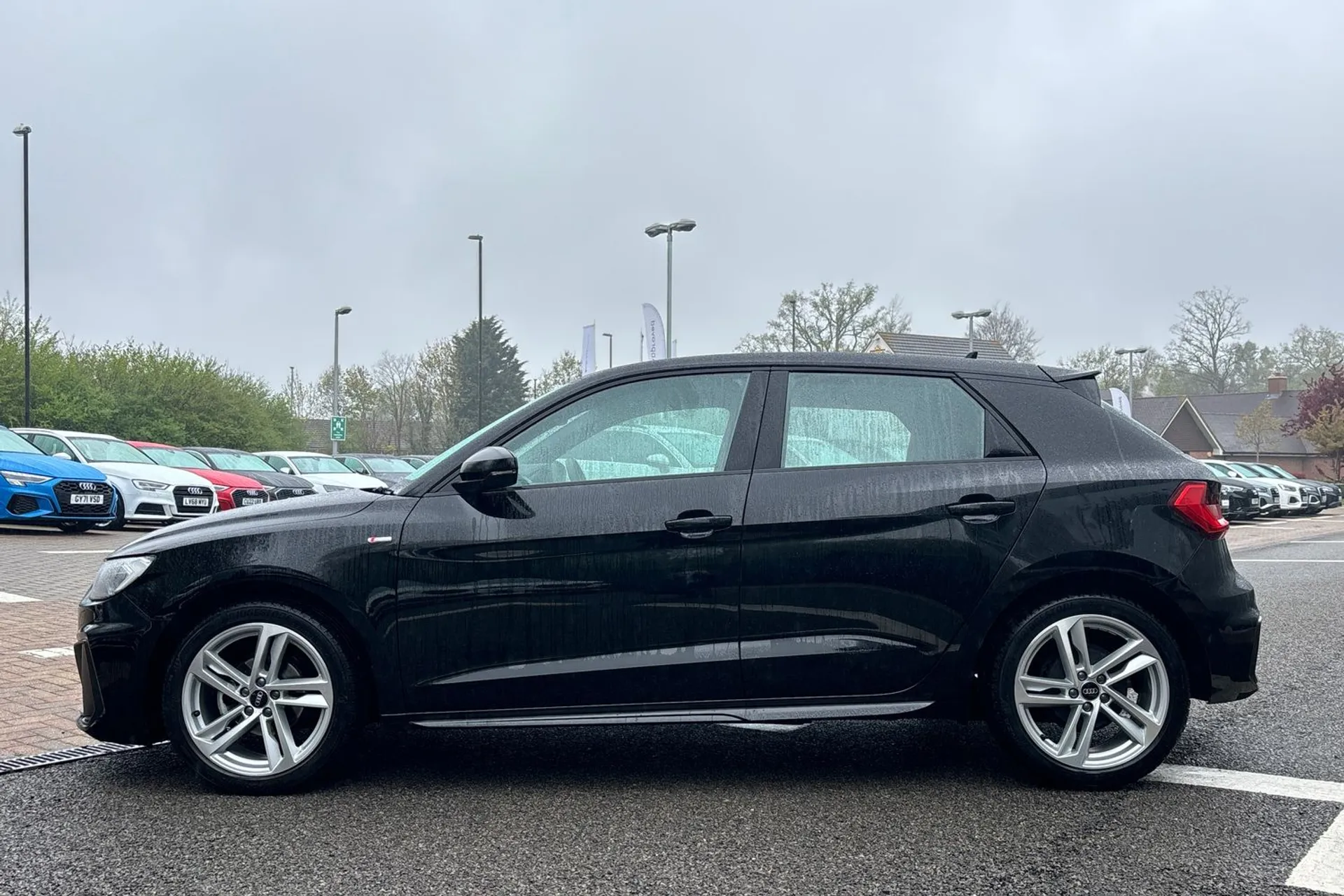 Audi A1 thumbnail image number 9