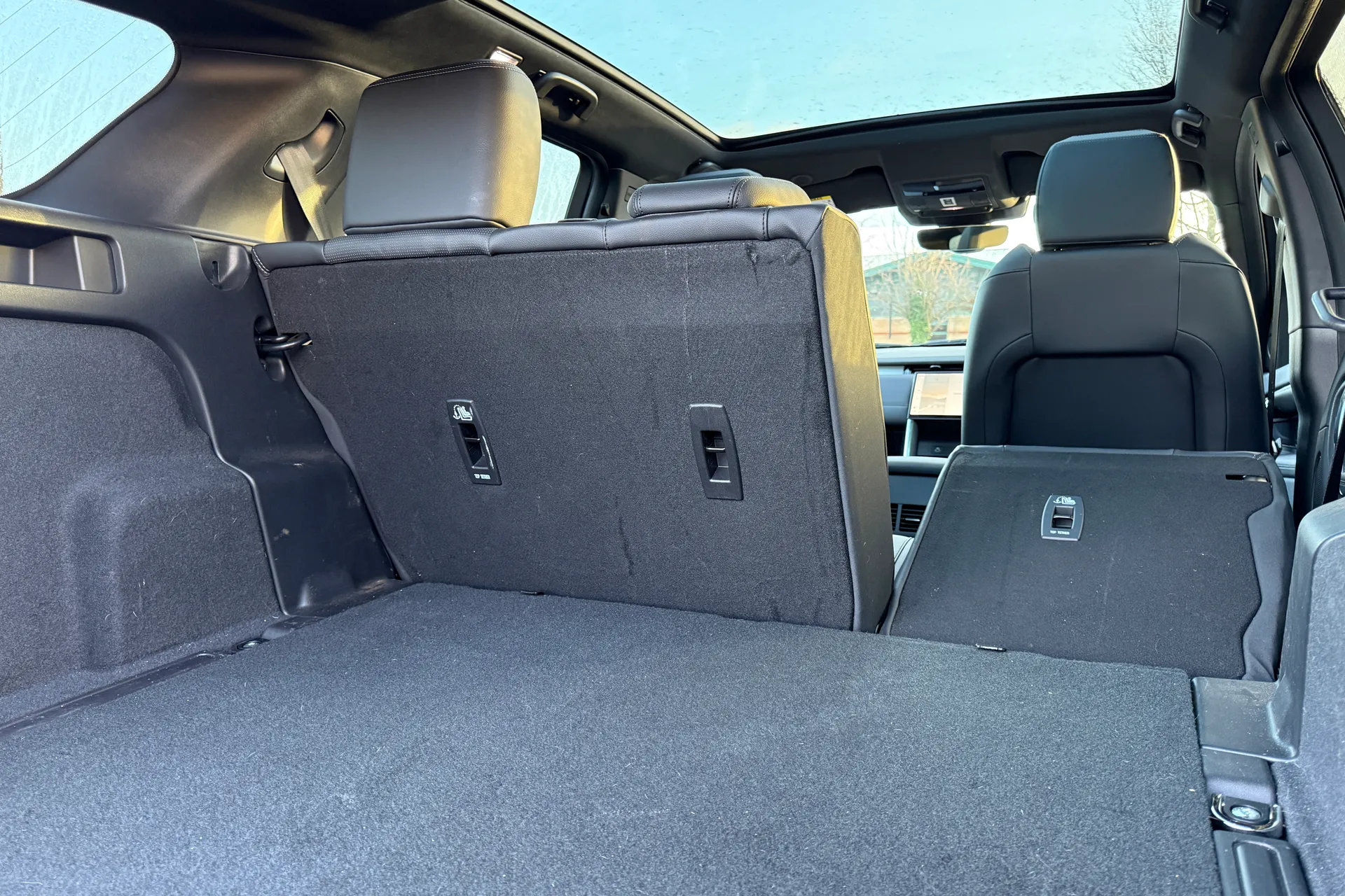 LAND ROVER DISCOVERY SPORT thumbnail image number 27