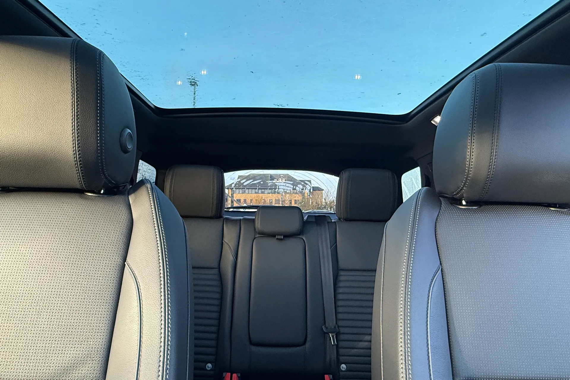 LAND ROVER DISCOVERY SPORT thumbnail image number 32