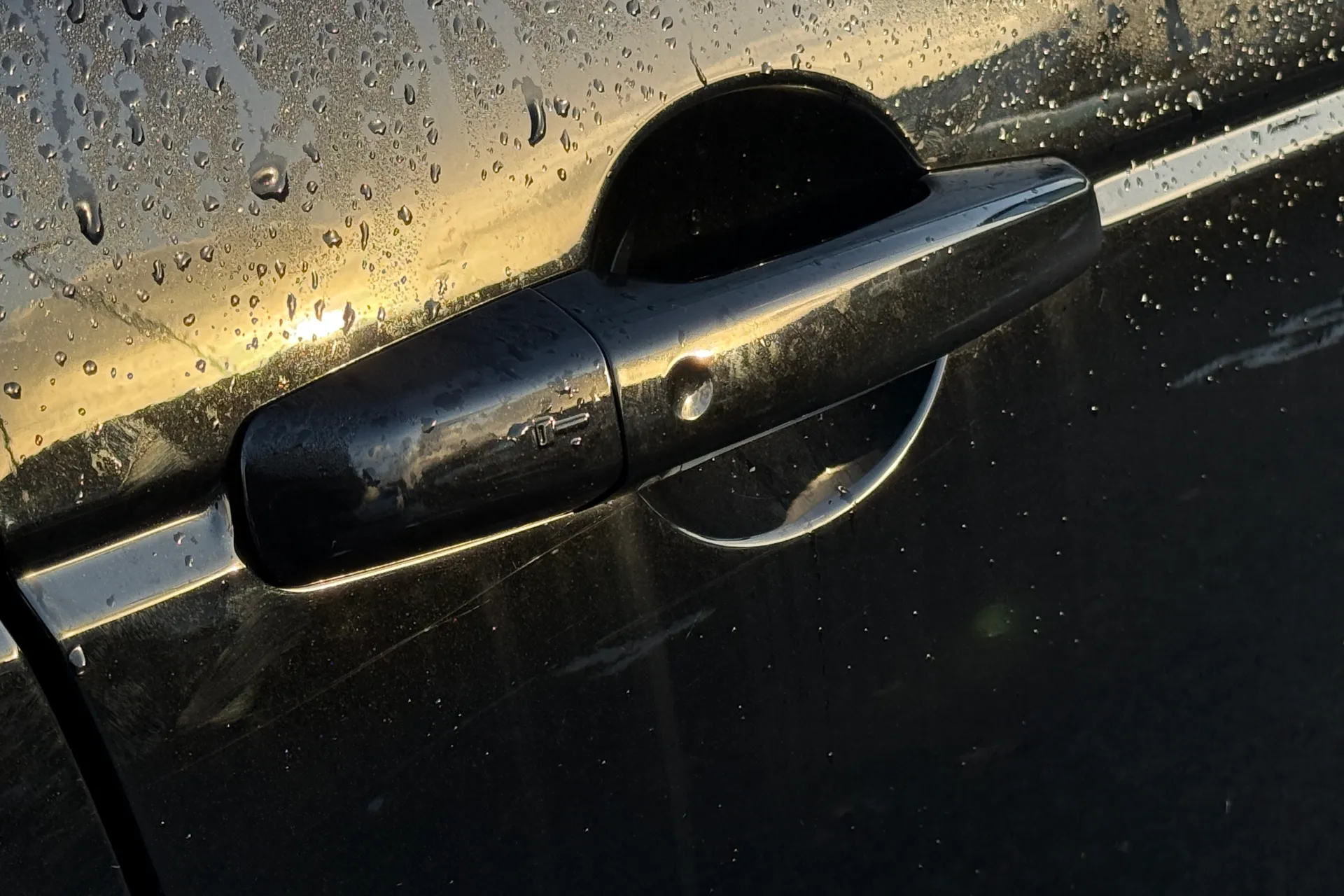 LAND ROVER DISCOVERY SPORT thumbnail image number 17