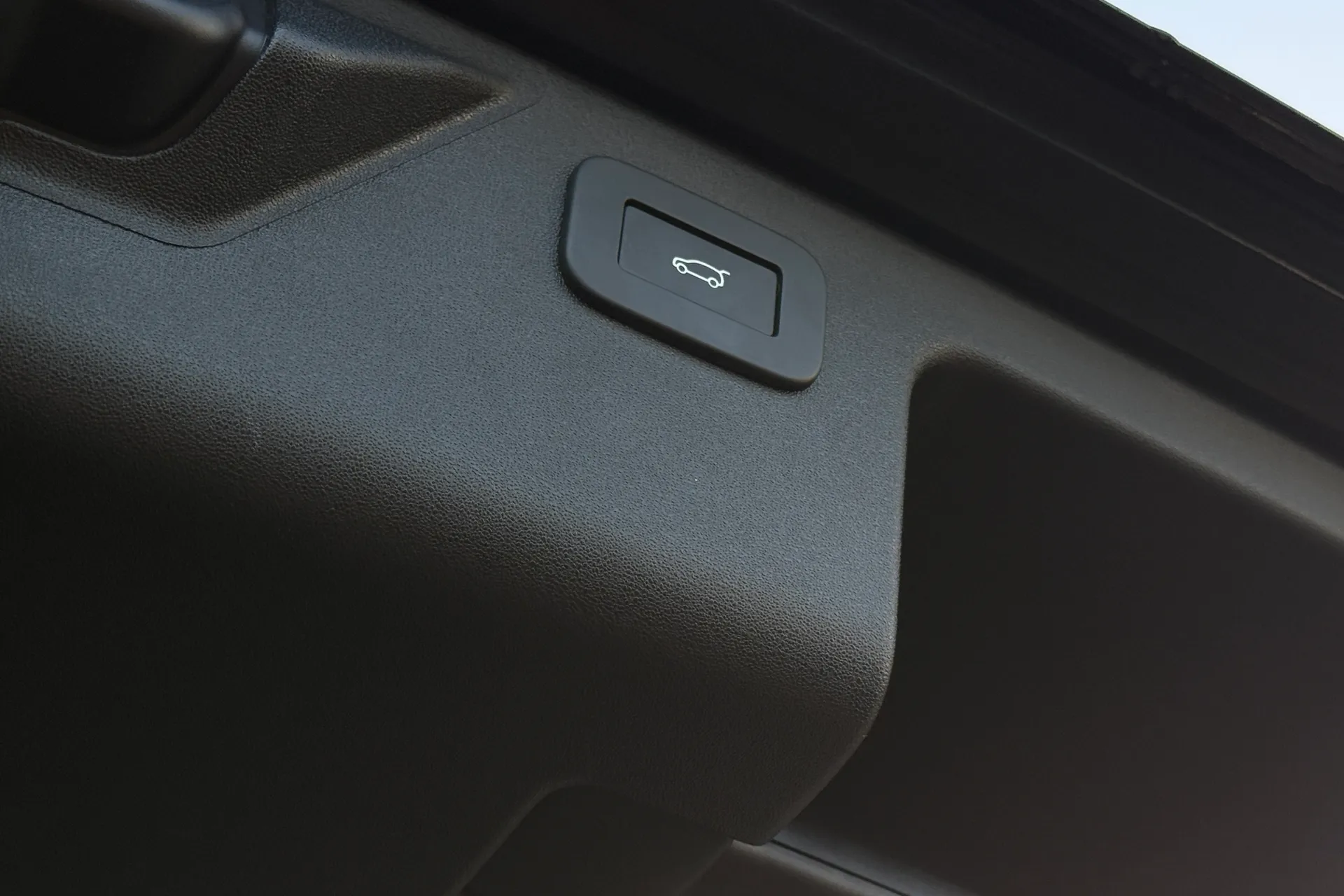 LAND ROVER DISCOVERY SPORT thumbnail image number 25