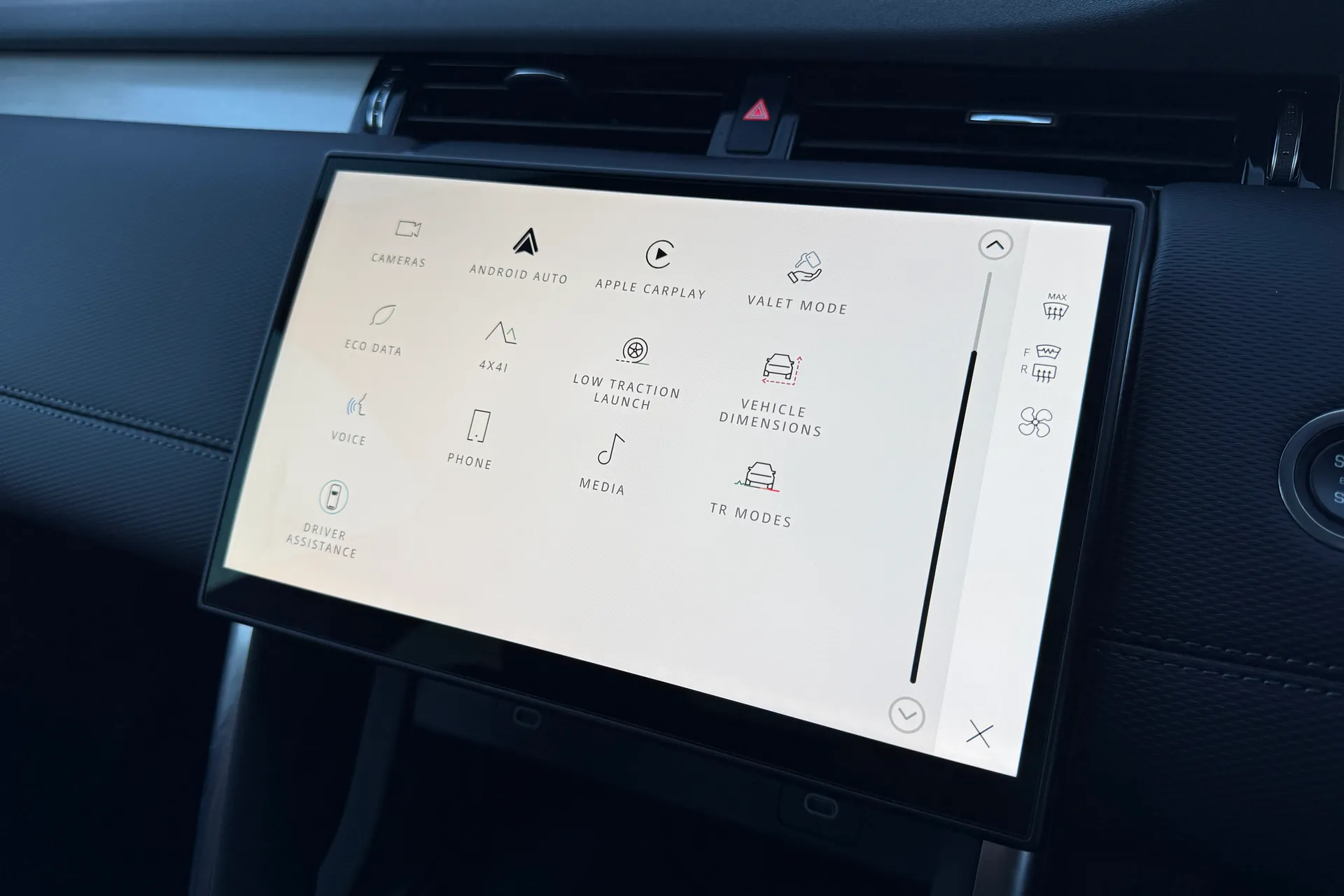 LAND ROVER DISCOVERY SPORT thumbnail image number 48