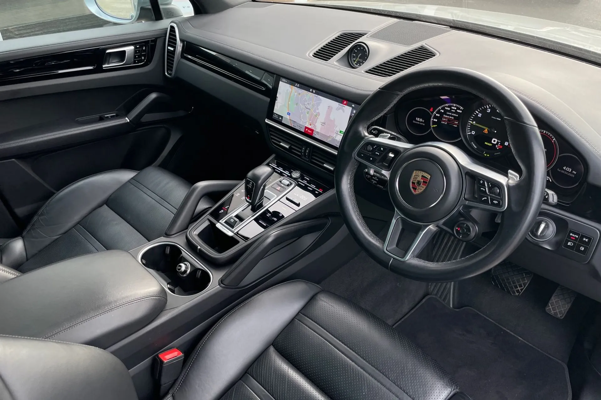 Porsche CAYENNE thumbnail image number 5
