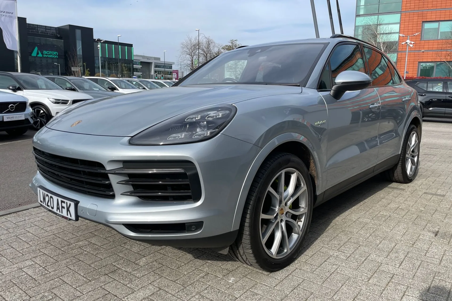 Porsche CAYENNE thumbnail image number 11