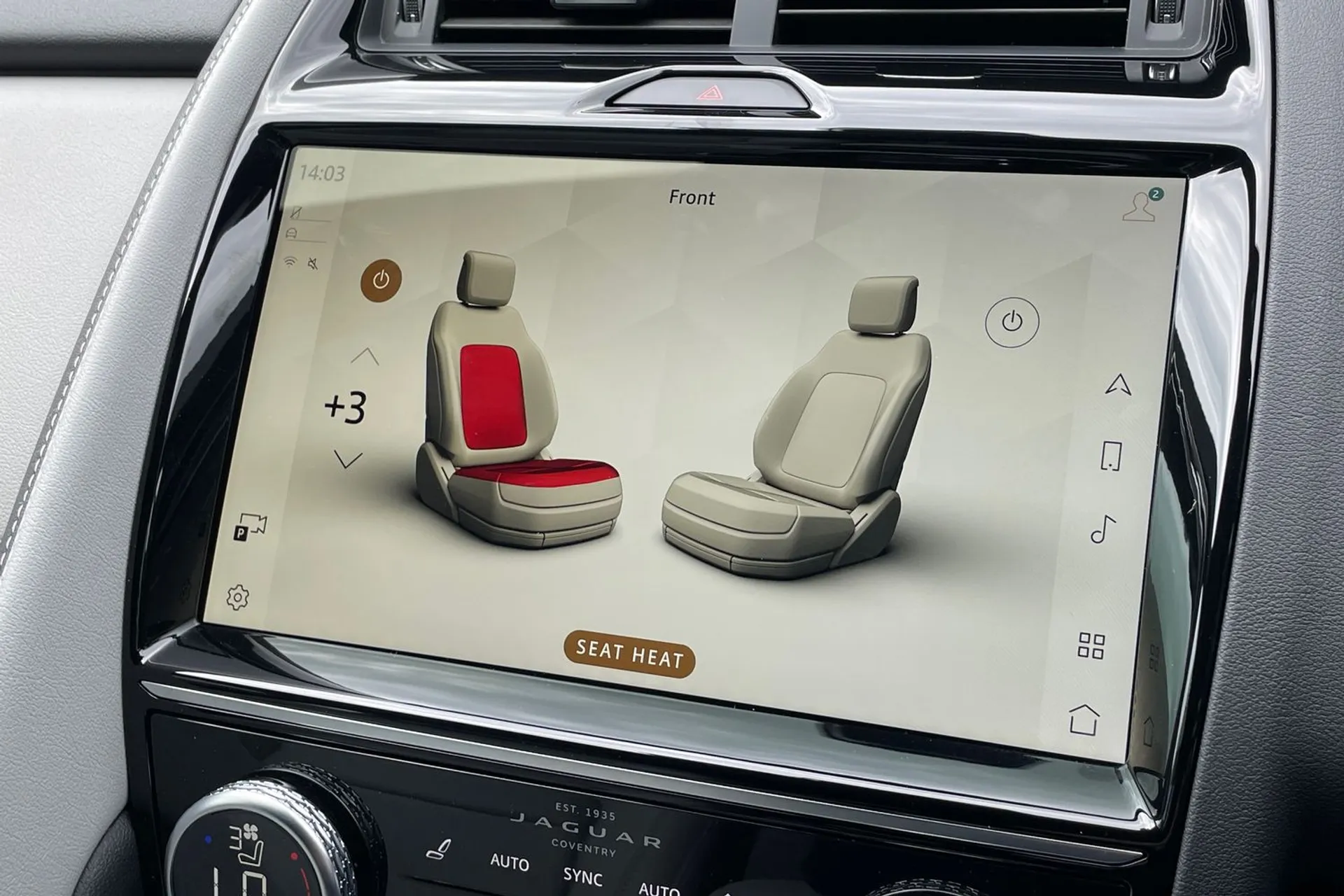 Jaguar E-PACE thumbnail image number 4