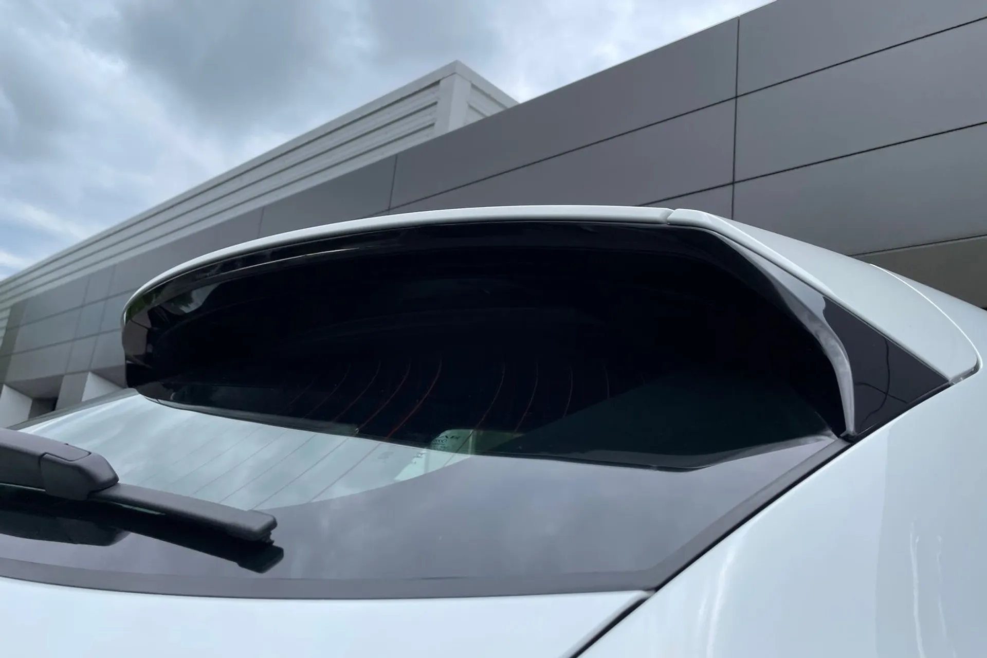 Jaguar E-PACE thumbnail image number 29