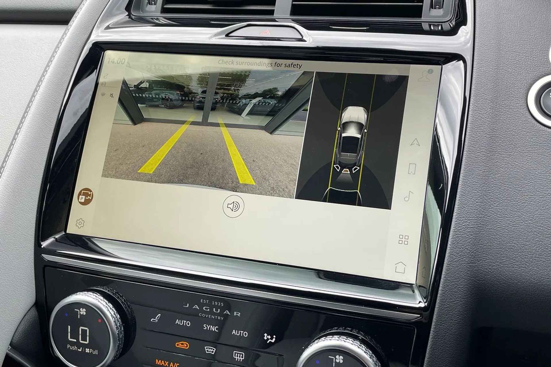 Jaguar E-PACE thumbnail image number 5
