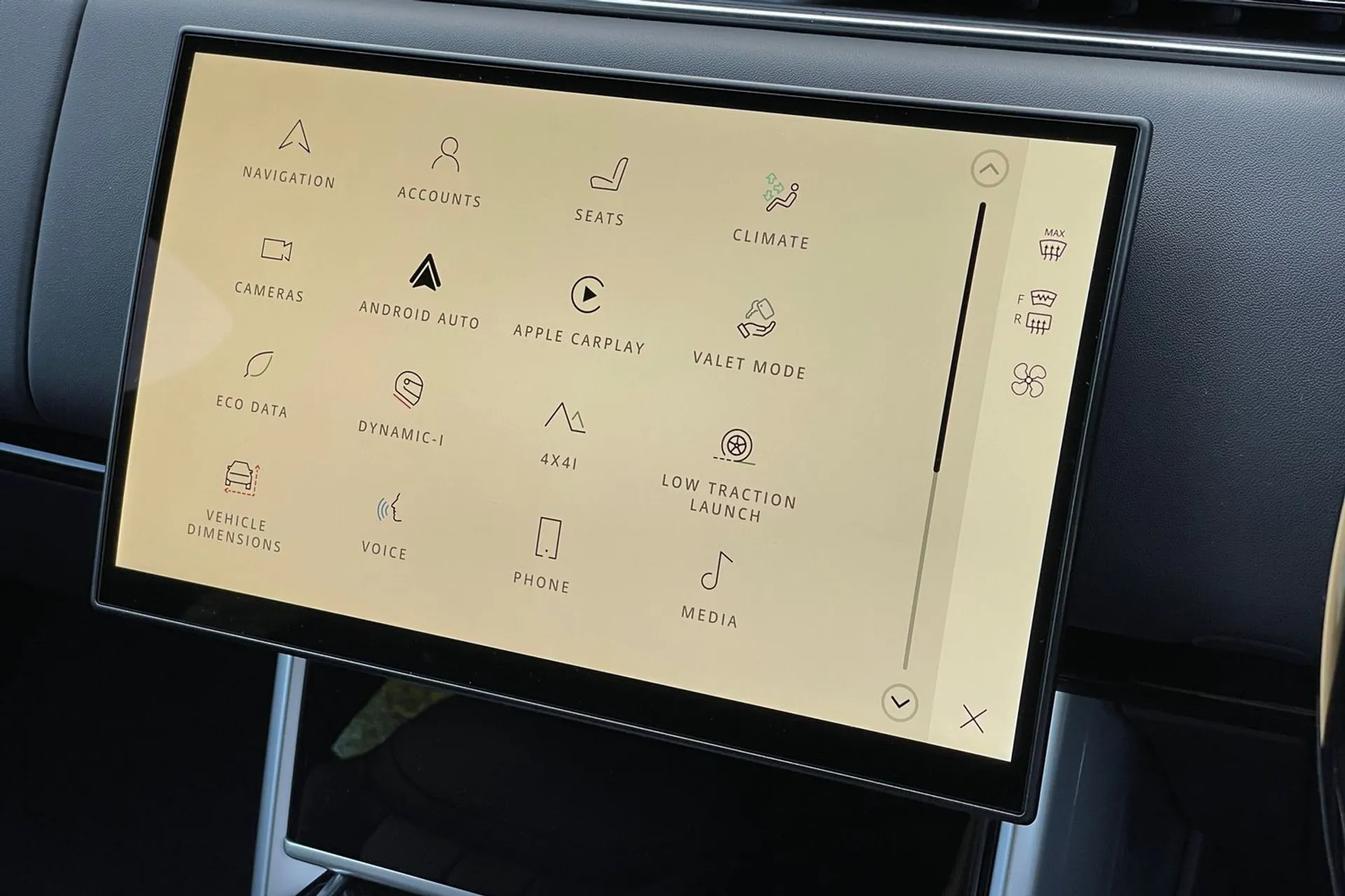 LAND ROVER RANGE ROVER thumbnail image number 32