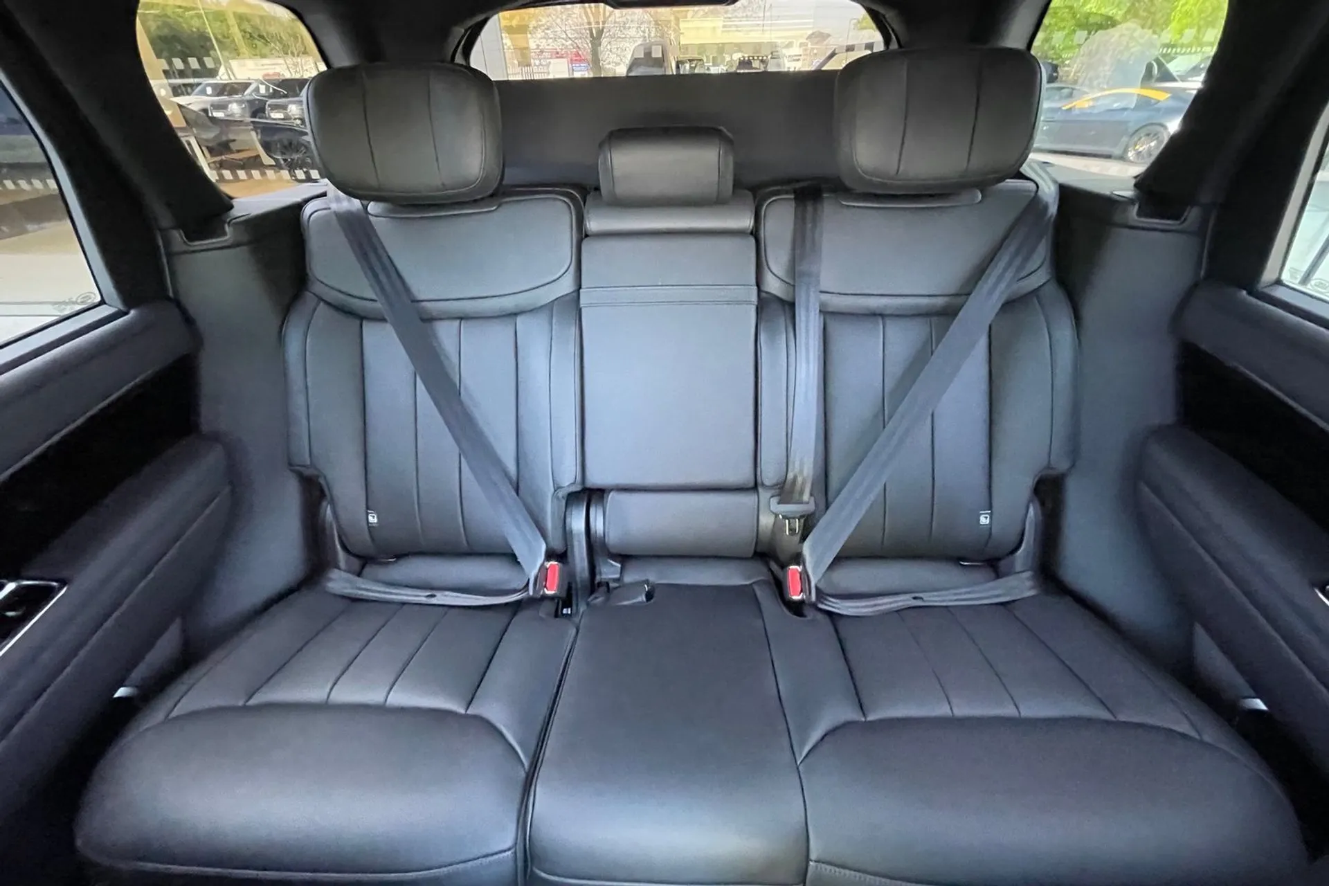 LAND ROVER RANGE ROVER thumbnail image number 11