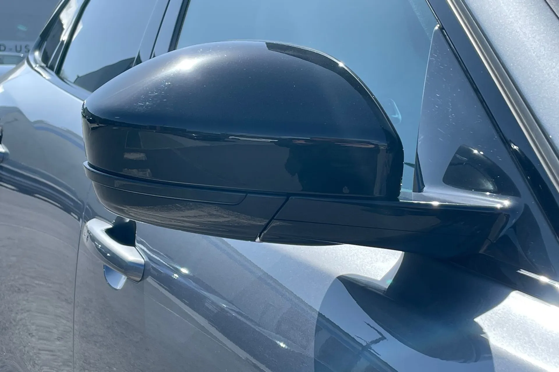 Jaguar F-PACE thumbnail image number 25