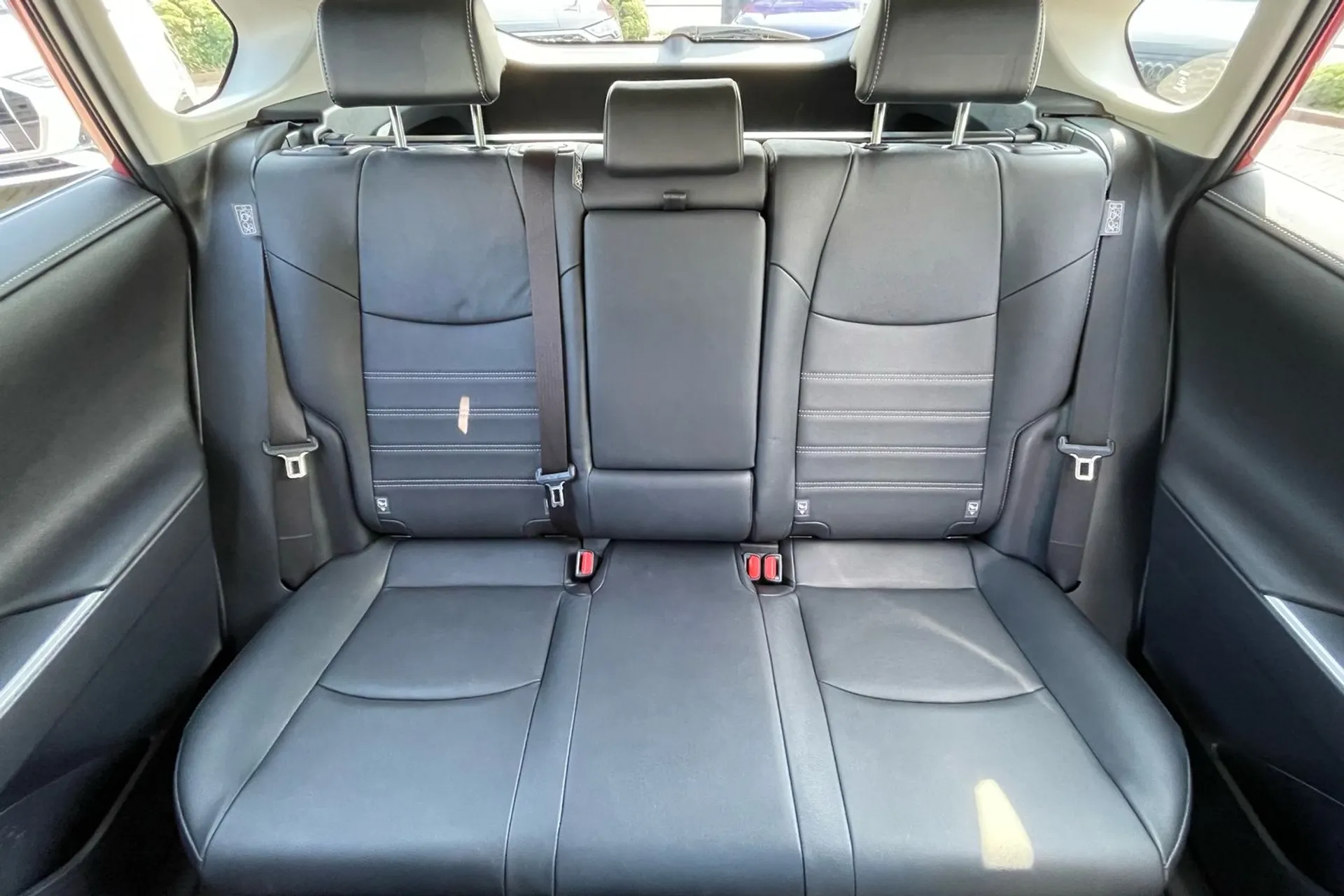 TOYOTA RAV4 thumbnail image number 7