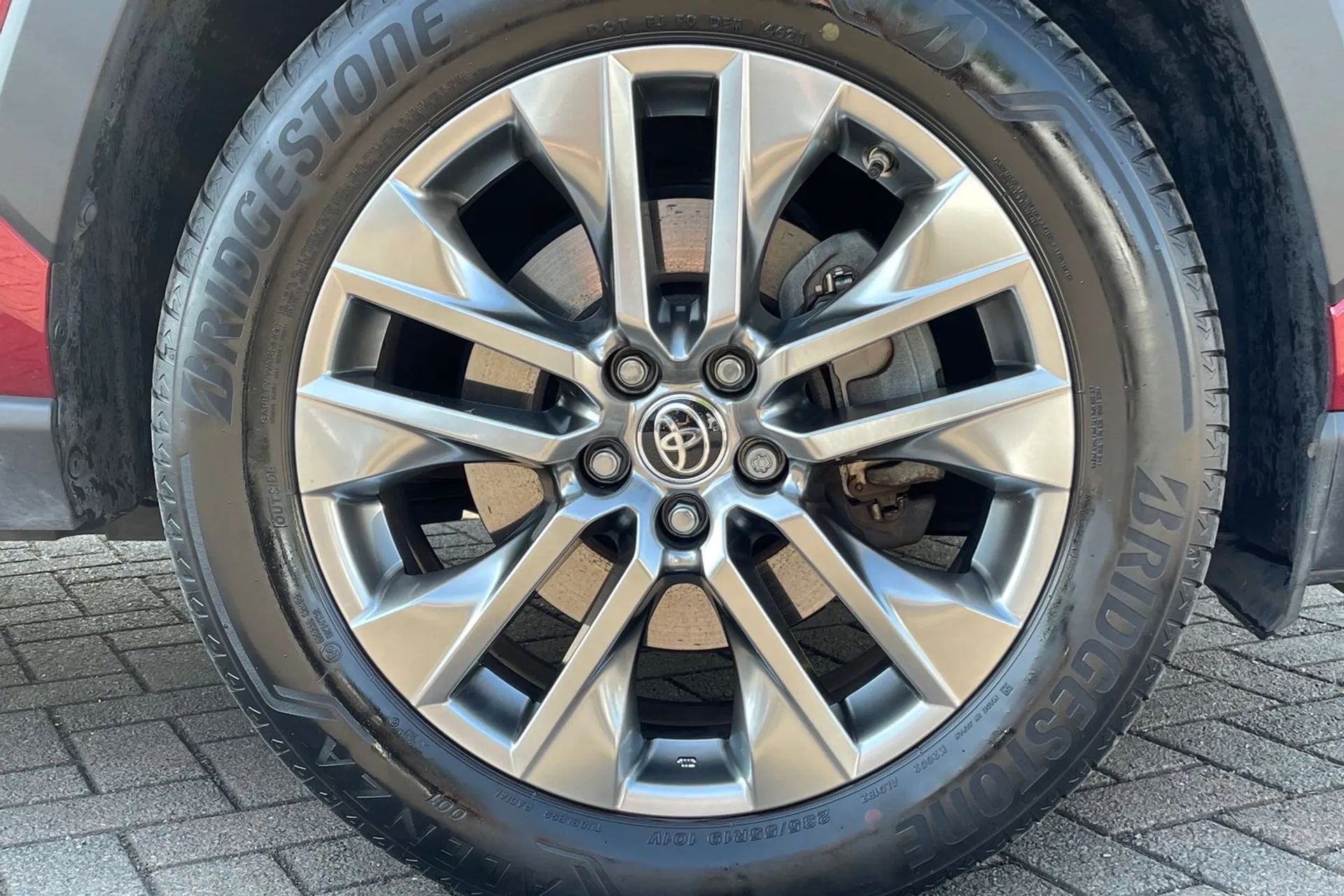 TOYOTA RAV4 thumbnail image number 8
