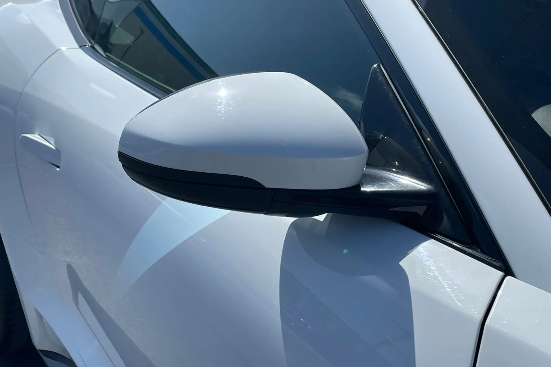 Jaguar F-TYPE thumbnail image number 21