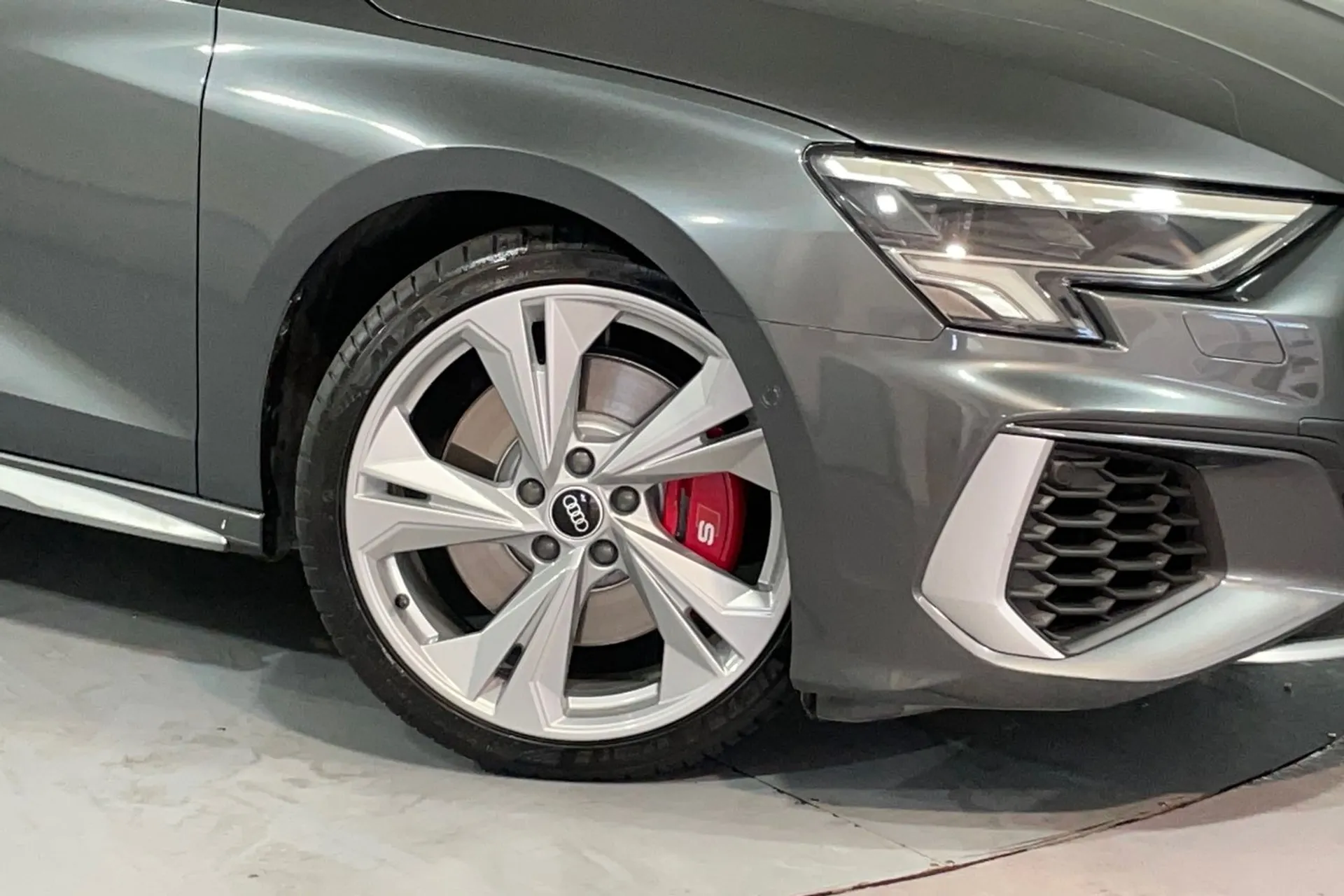 Audi A3 thumbnail image number 9