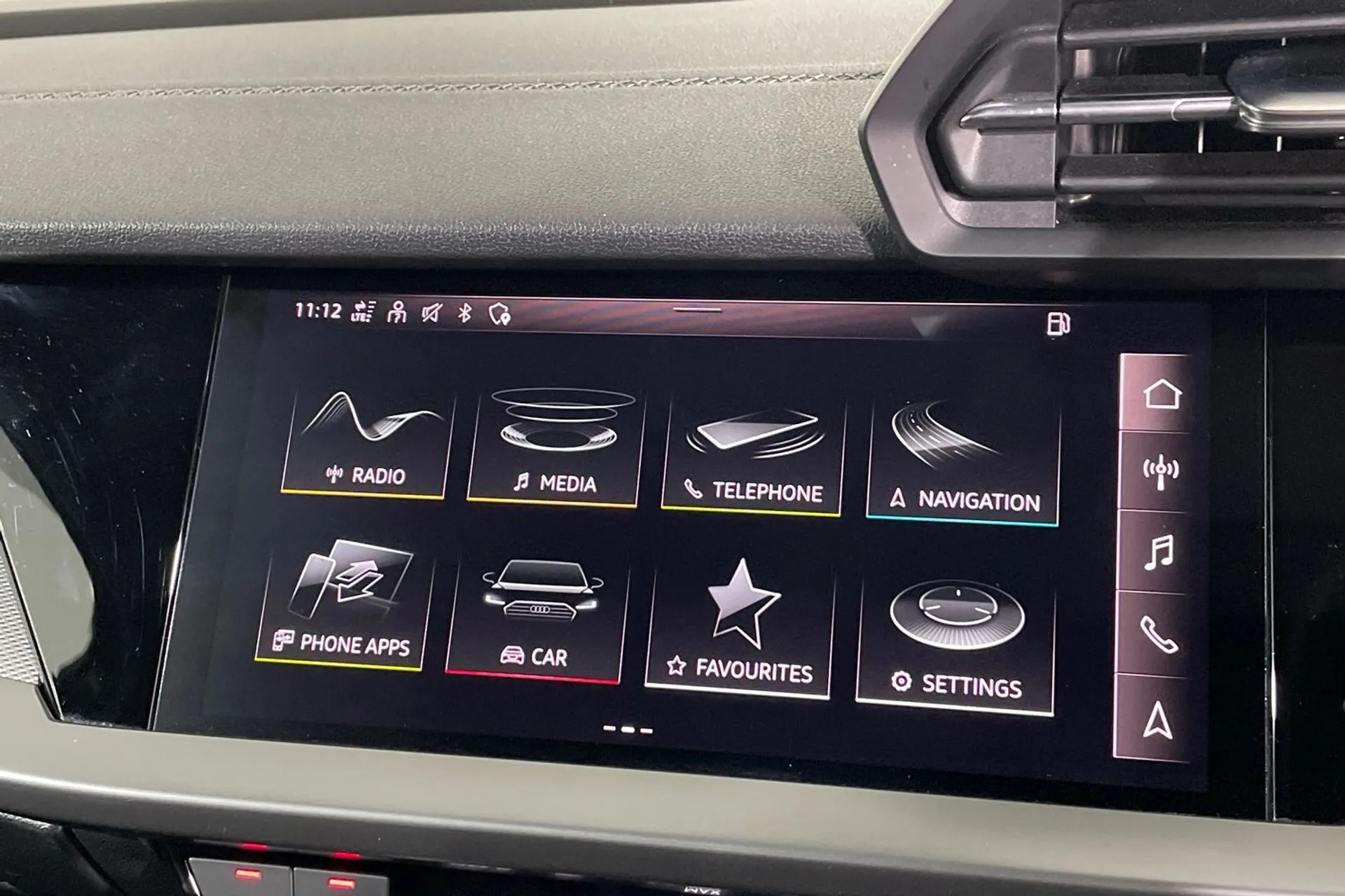 Audi A3 thumbnail image number 35