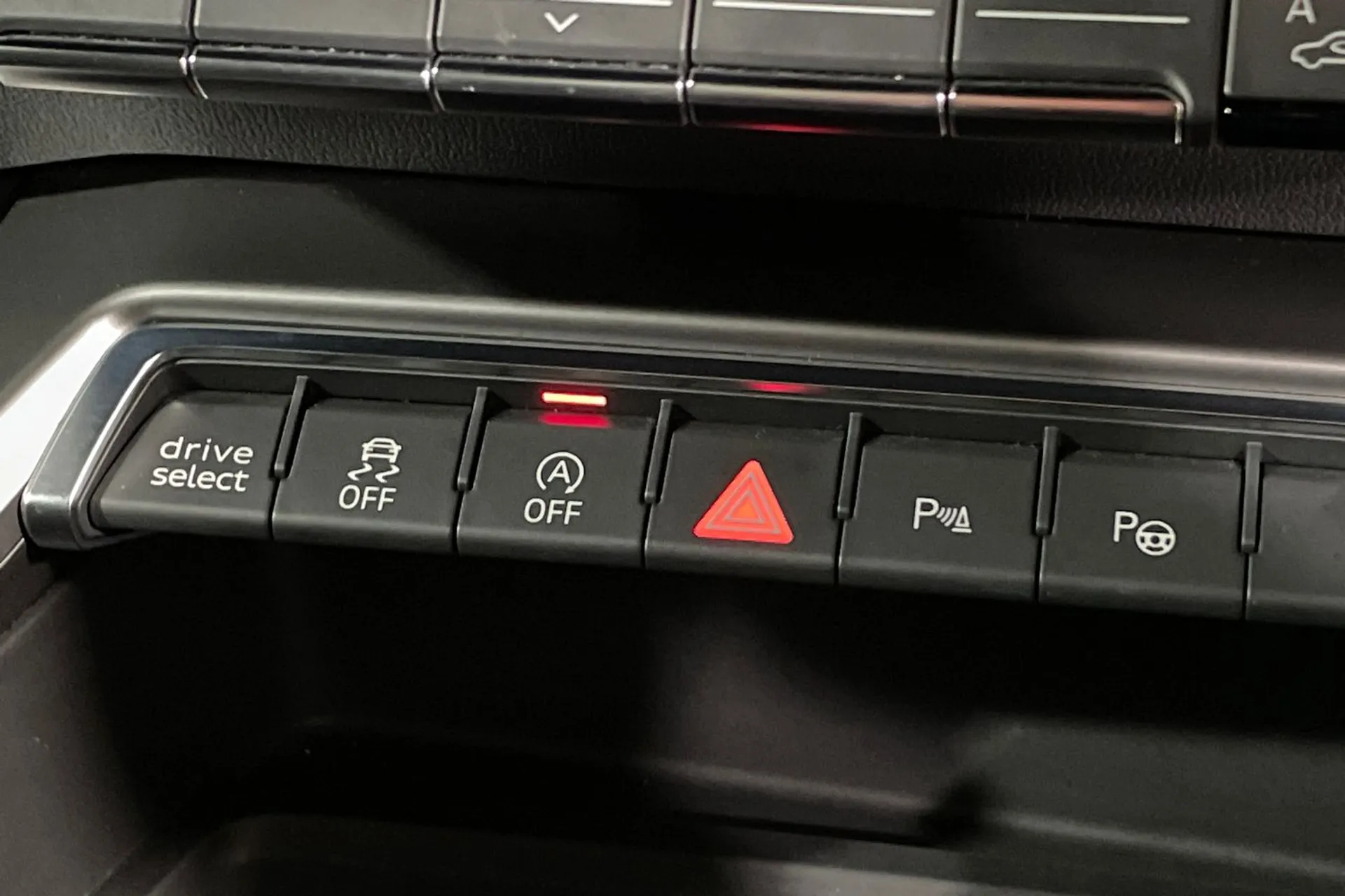 Audi A3 thumbnail image number 28