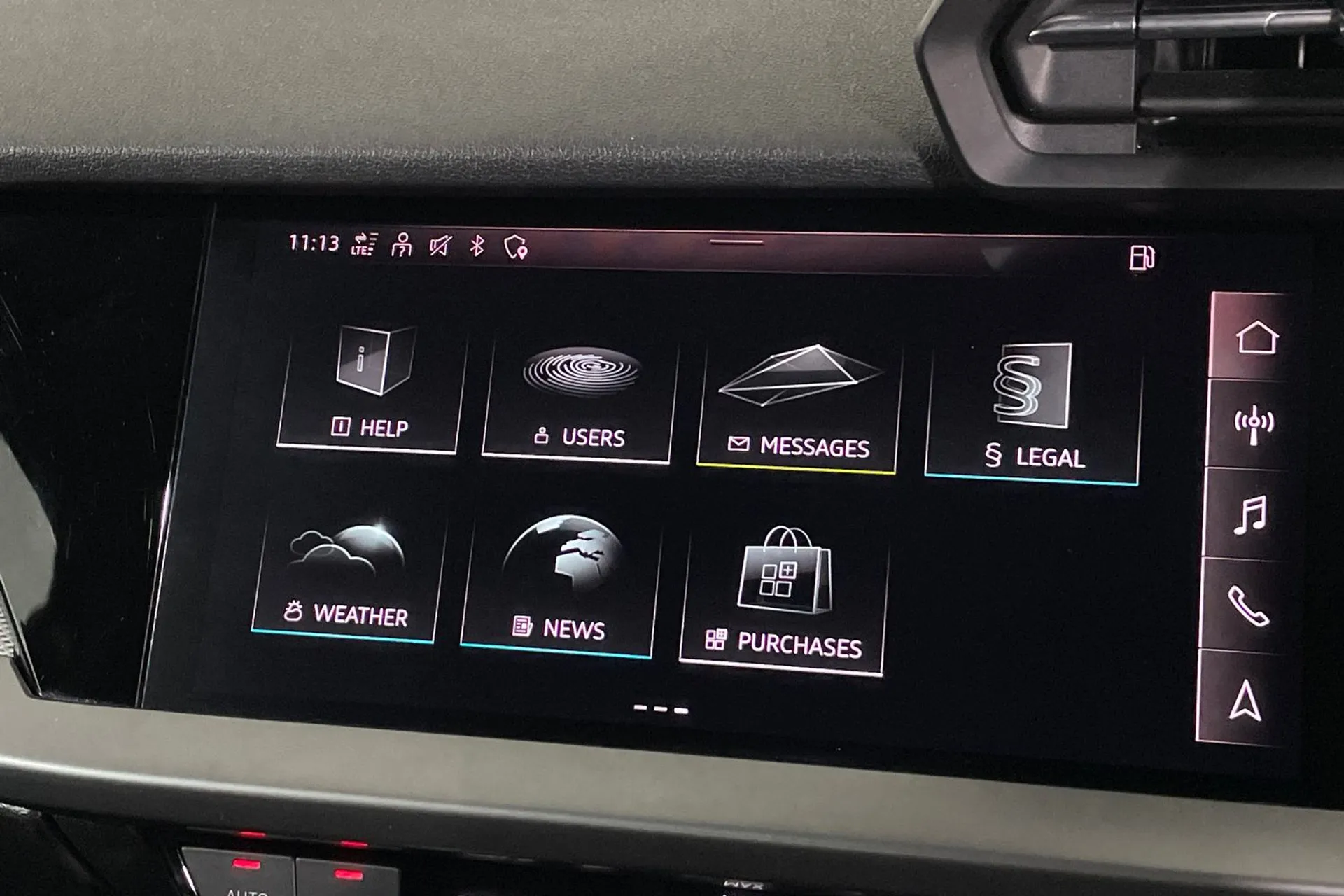 Audi A3 thumbnail image number 37