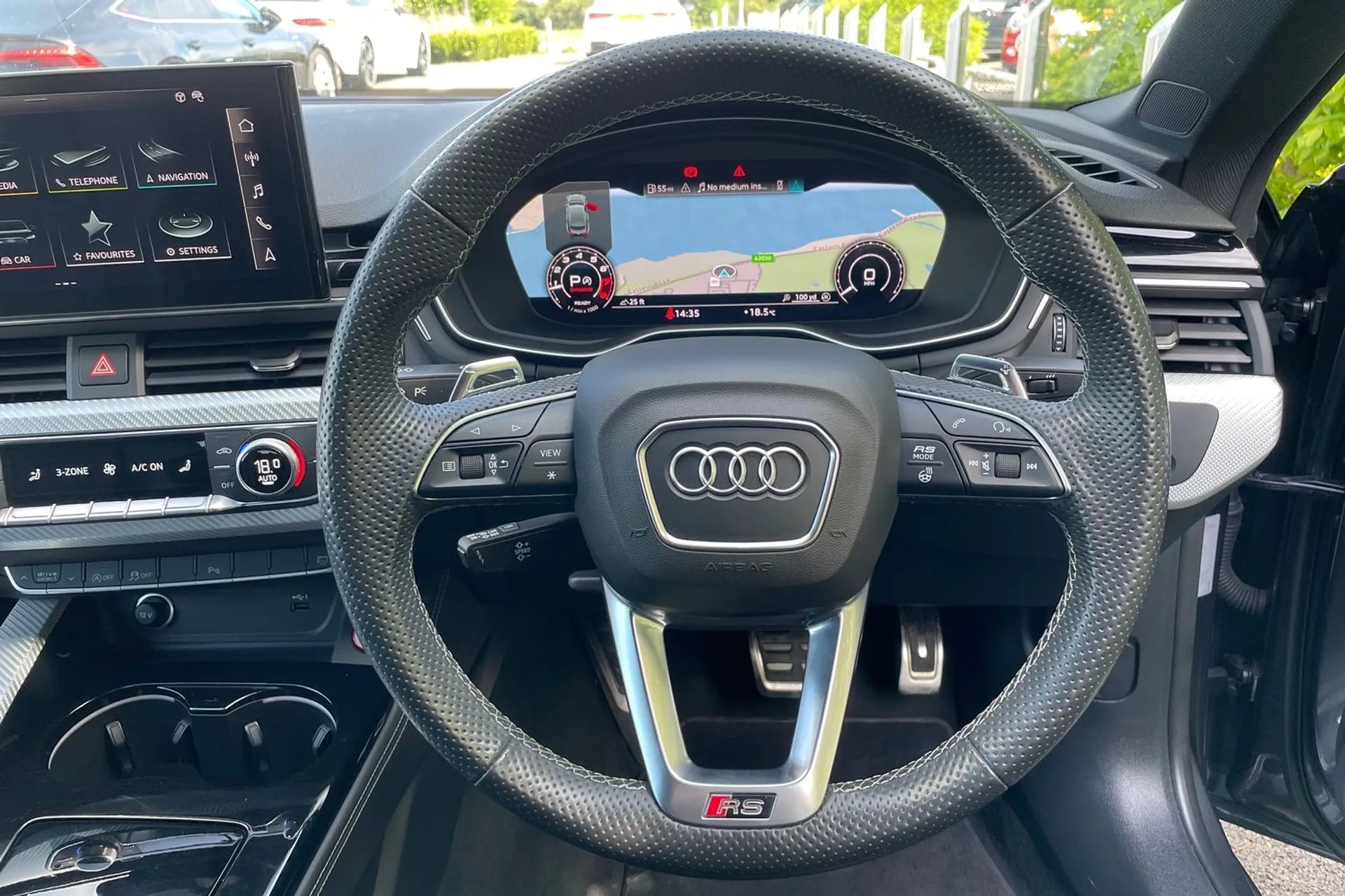Audi RS5 thumbnail image number 39