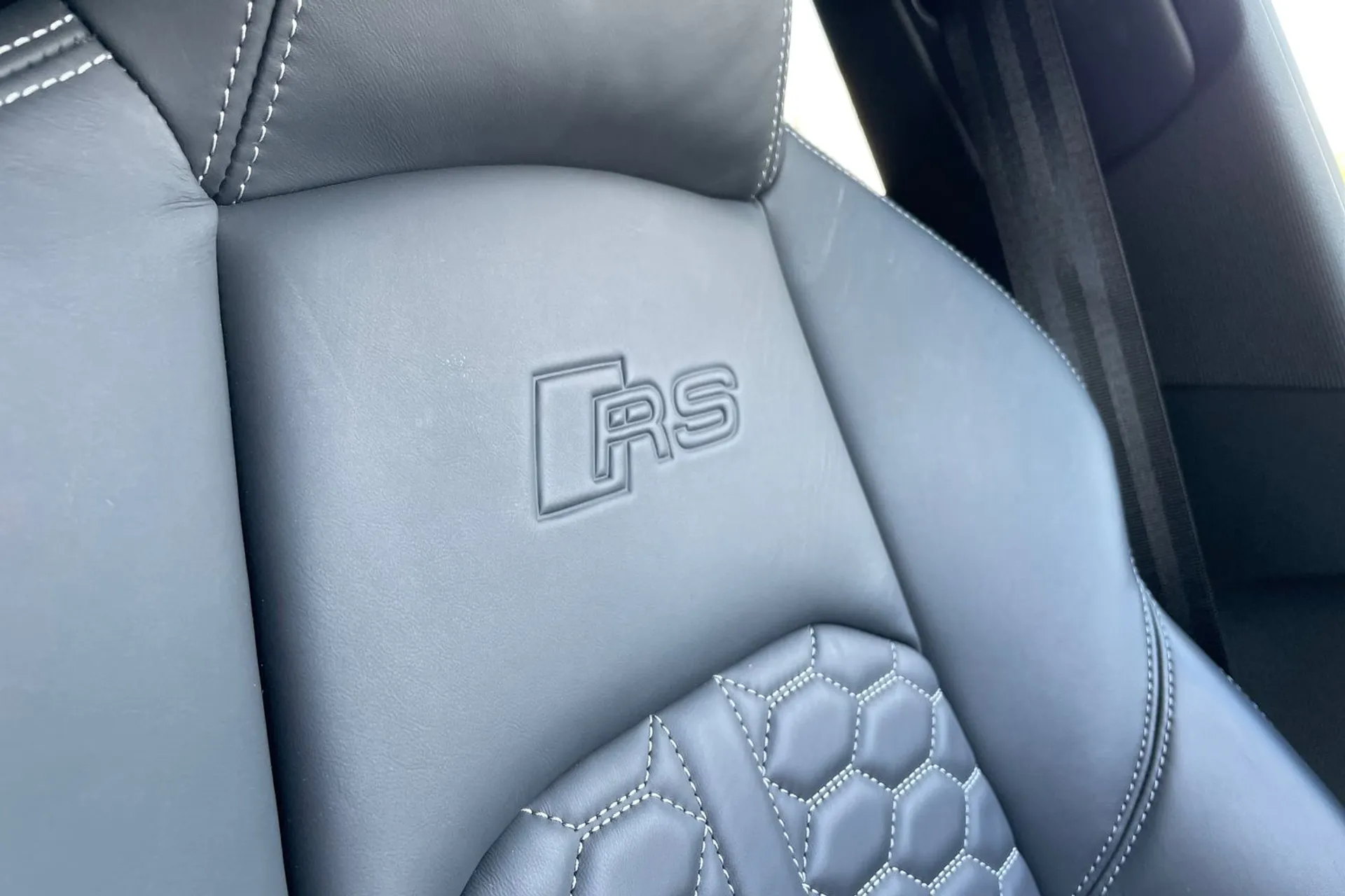 Audi RS5 thumbnail image number 49