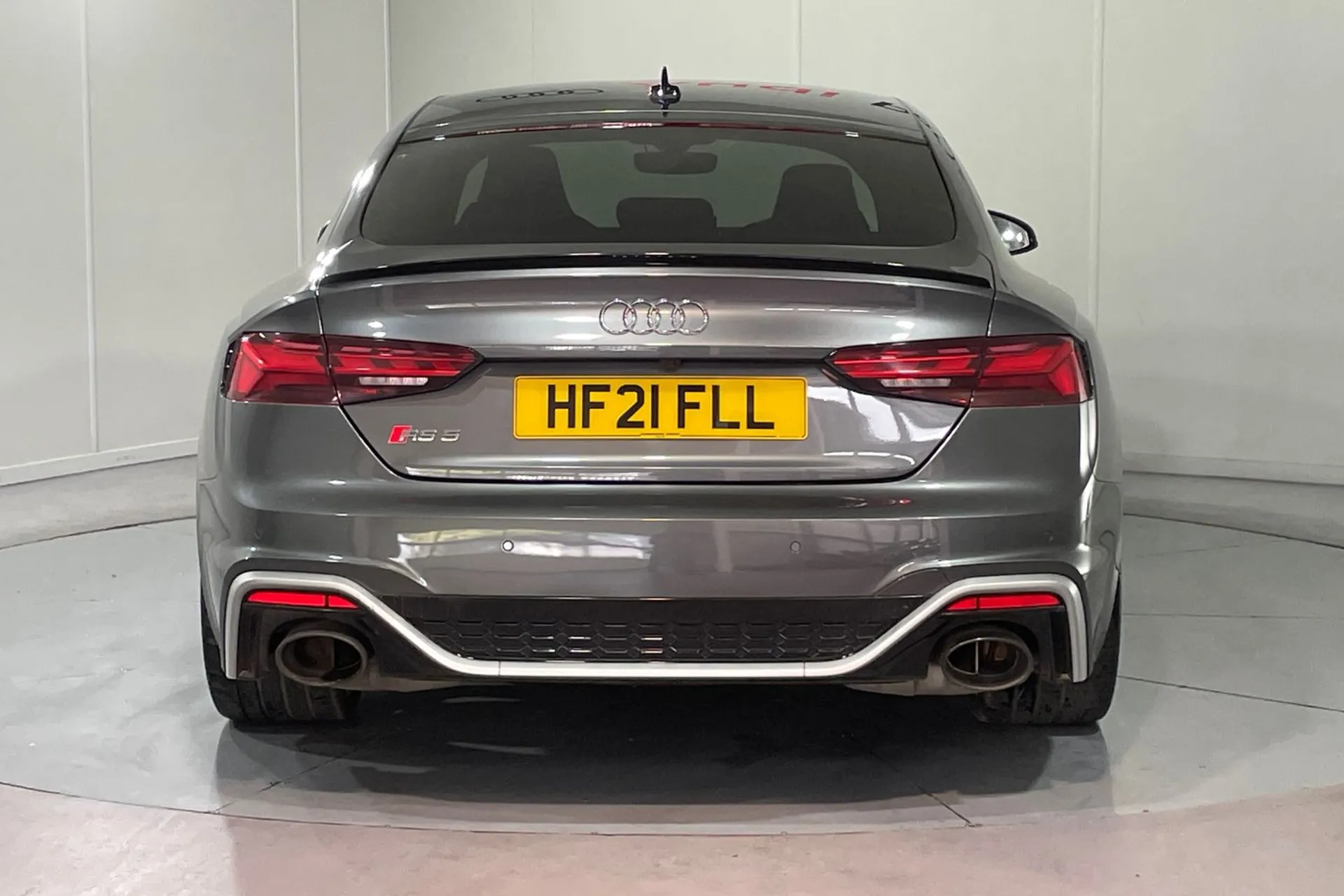 Audi RS5 thumbnail image number 8