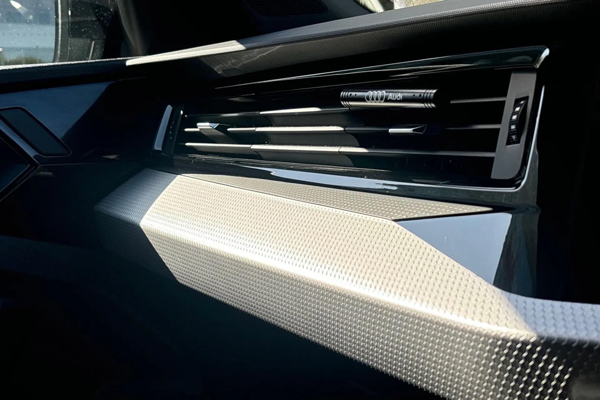 Audi A1 thumbnail image number 46