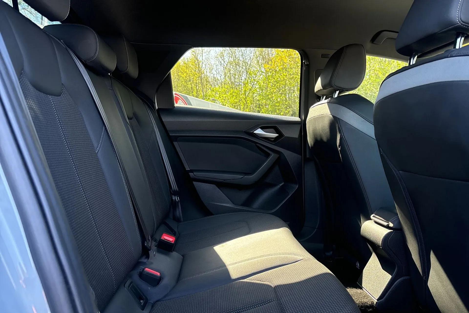 Audi A1 thumbnail image number 21