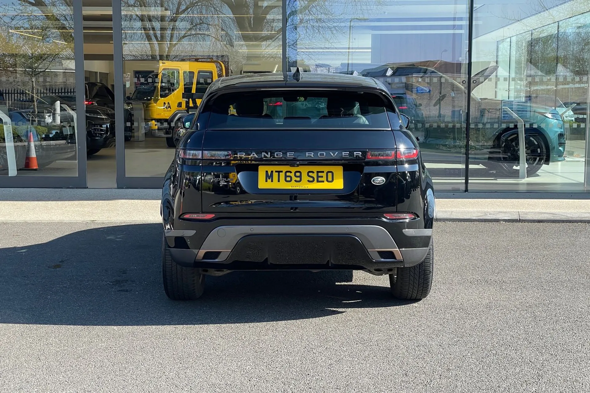 LAND ROVER RANGE ROVER EVOQUE thumbnail image number 8