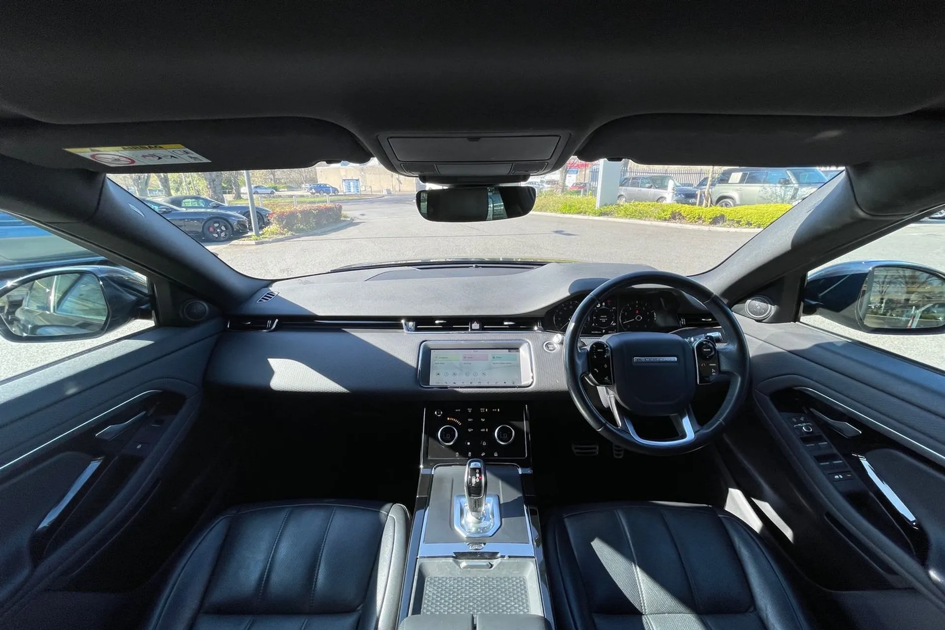 LAND ROVER RANGE ROVER EVOQUE thumbnail image number 3