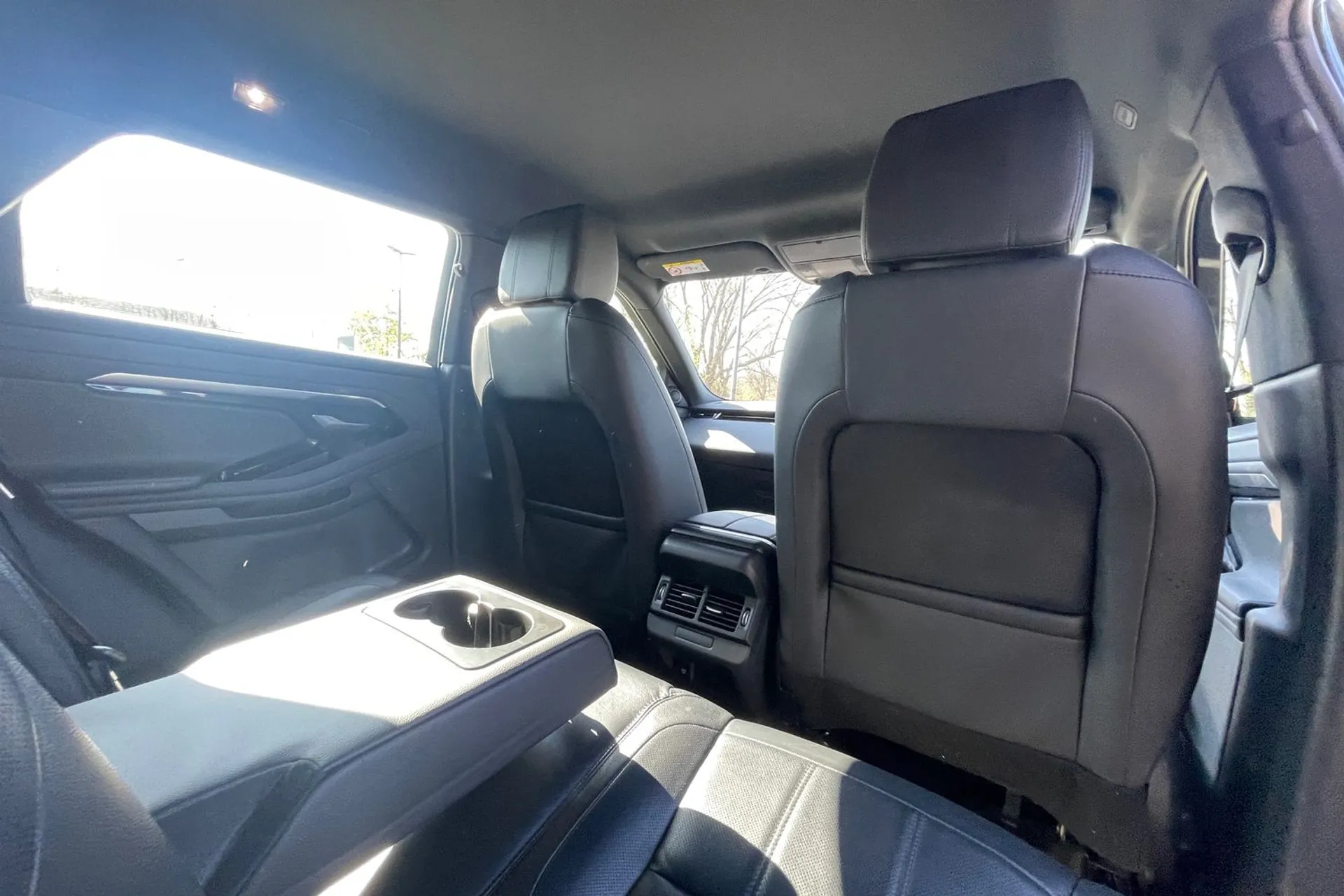 LAND ROVER RANGE ROVER EVOQUE thumbnail image number 36