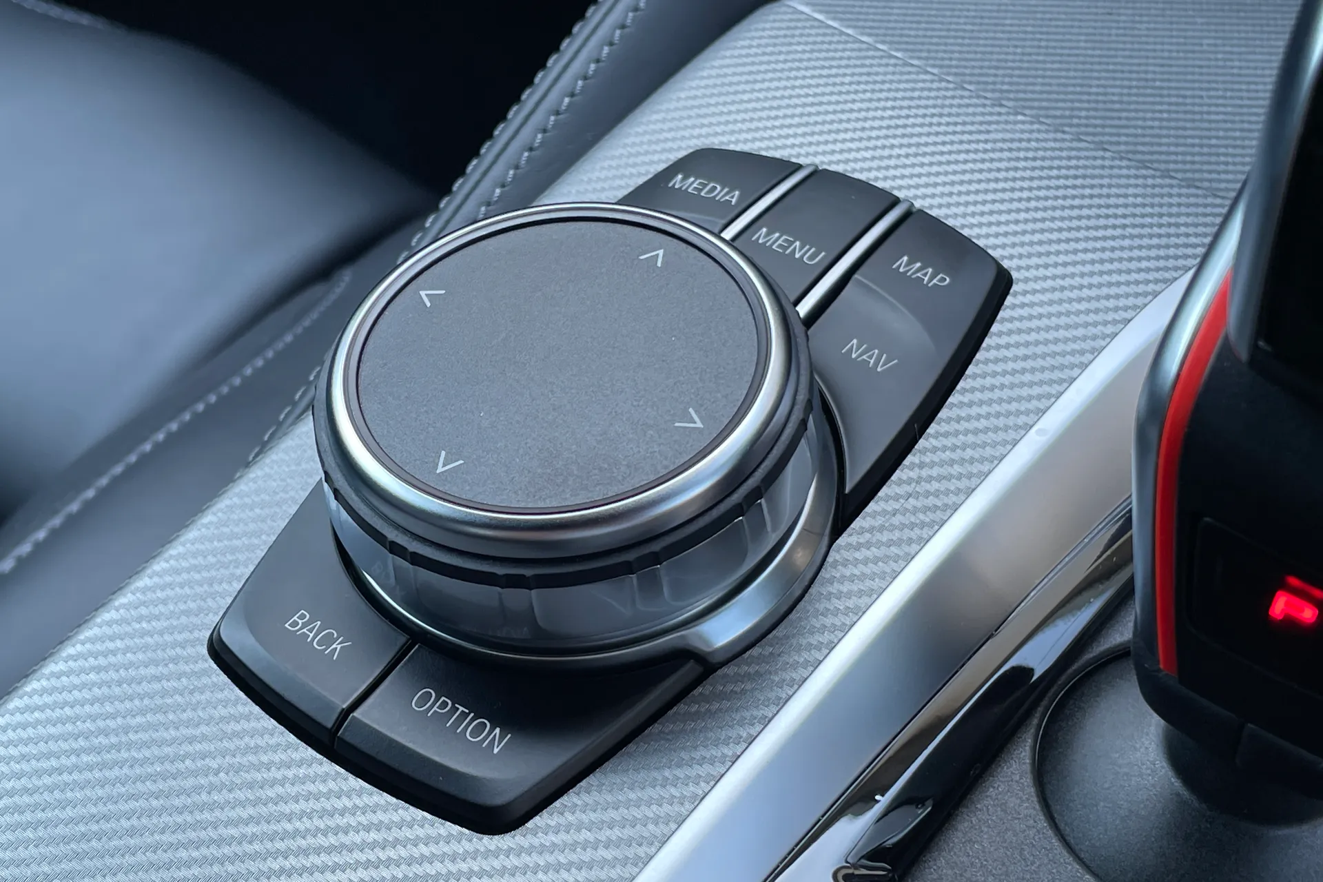 BMW M5 thumbnail image number 55