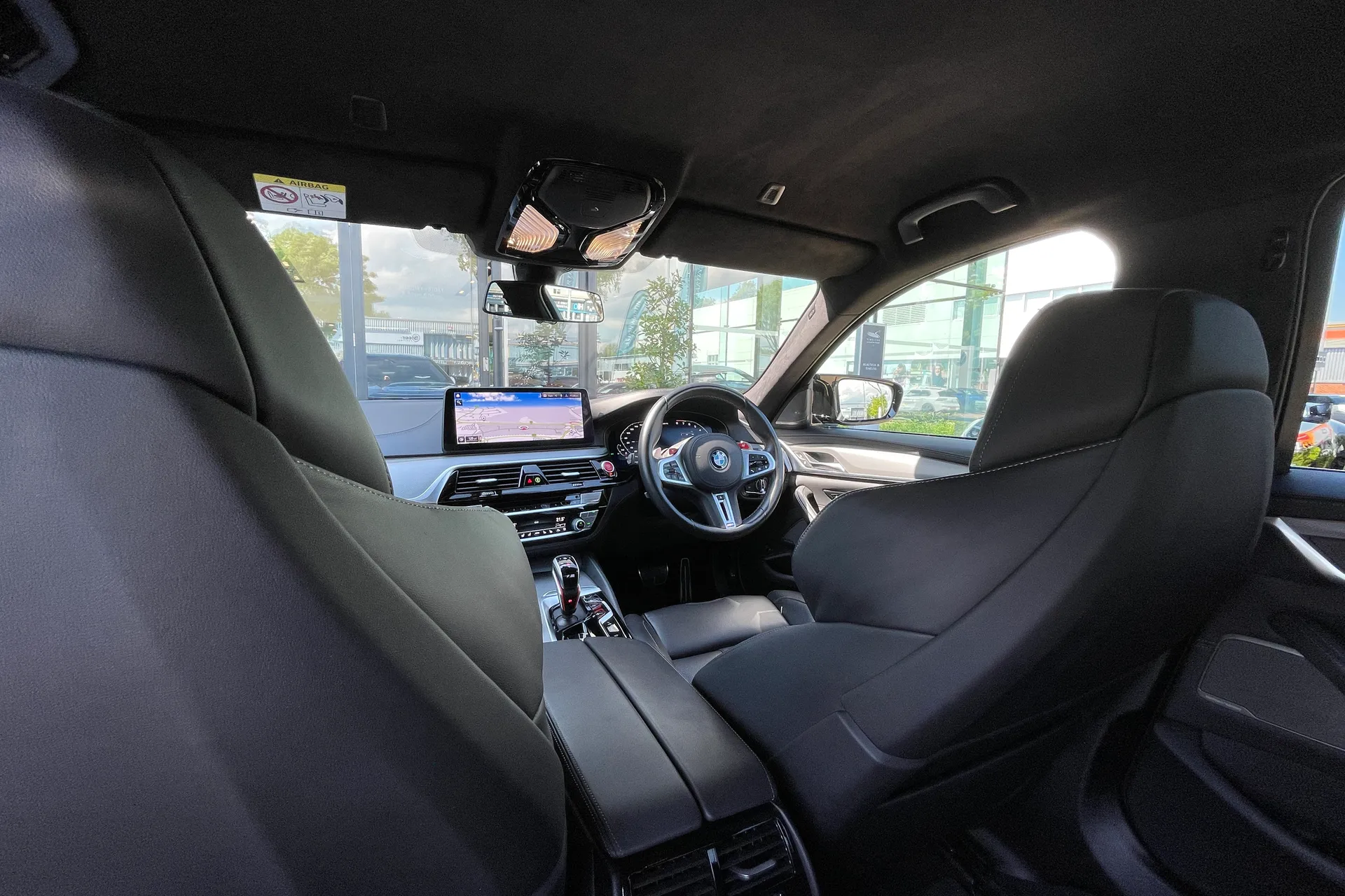 BMW M5 thumbnail image number 43