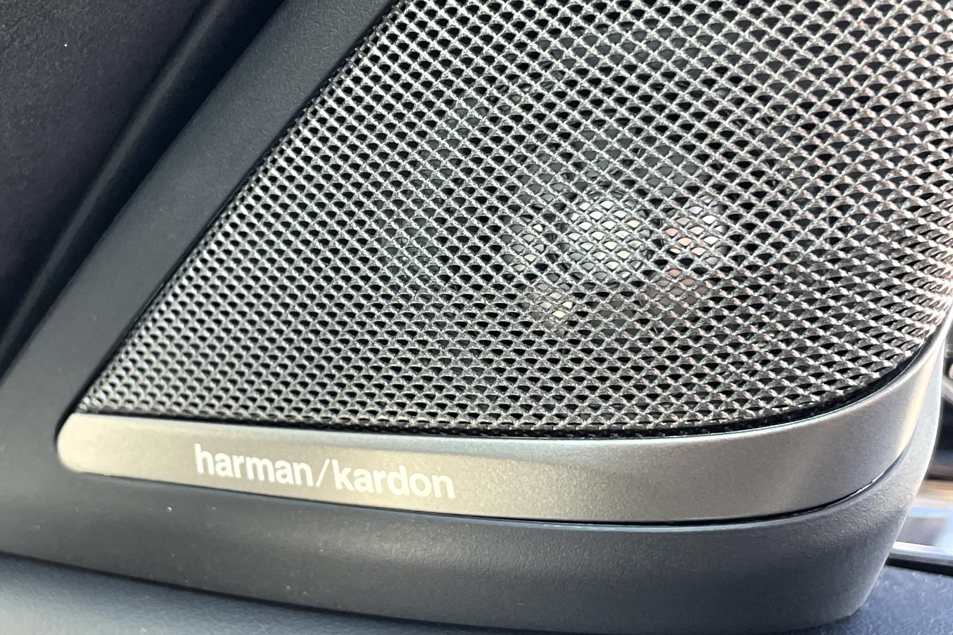 BMW M5 thumbnail image number 6