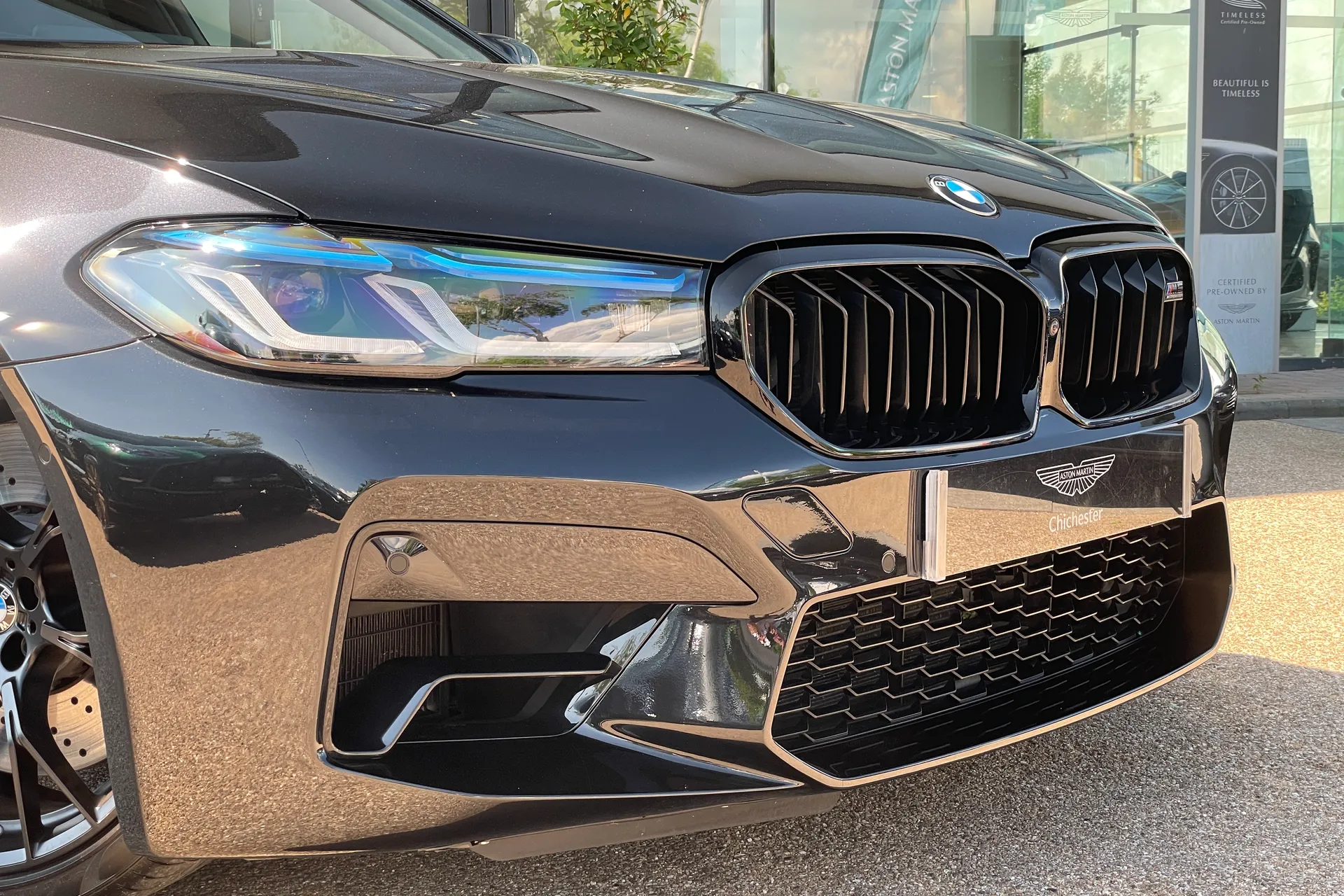 BMW M5 thumbnail image number 67