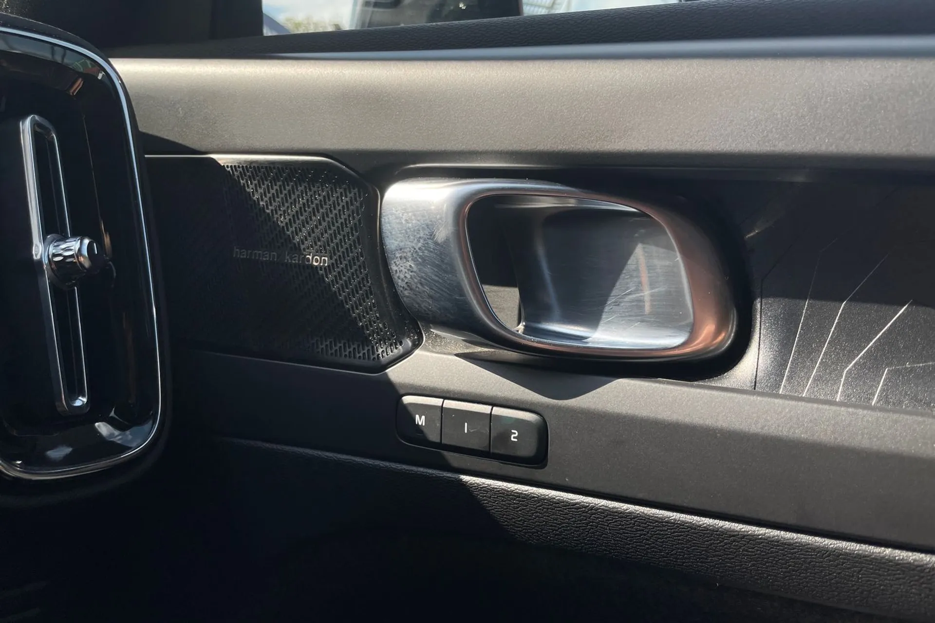Volvo C40 thumbnail image number 43